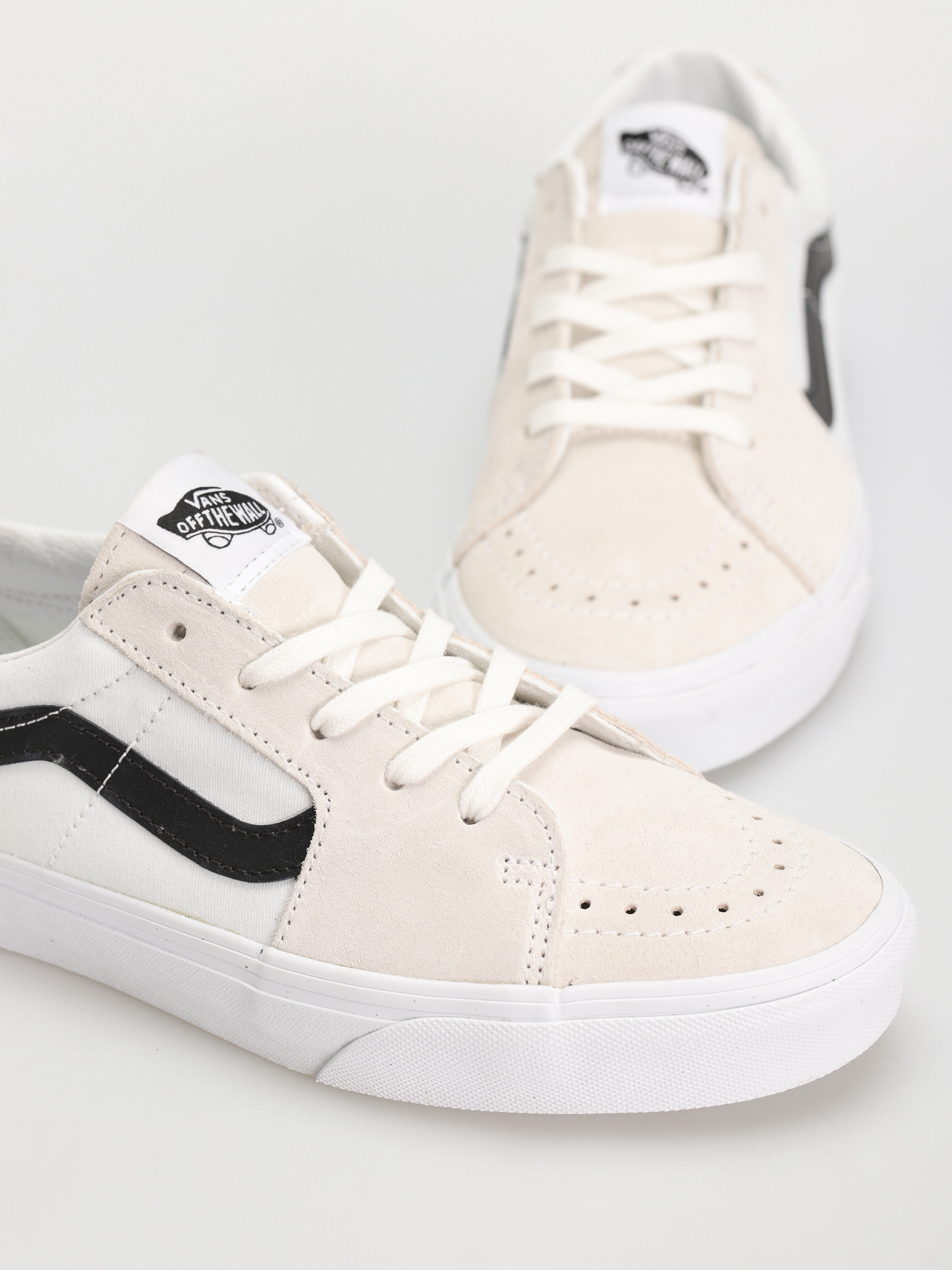 Pantofi Vans Sk8 Low (contrast white/black)