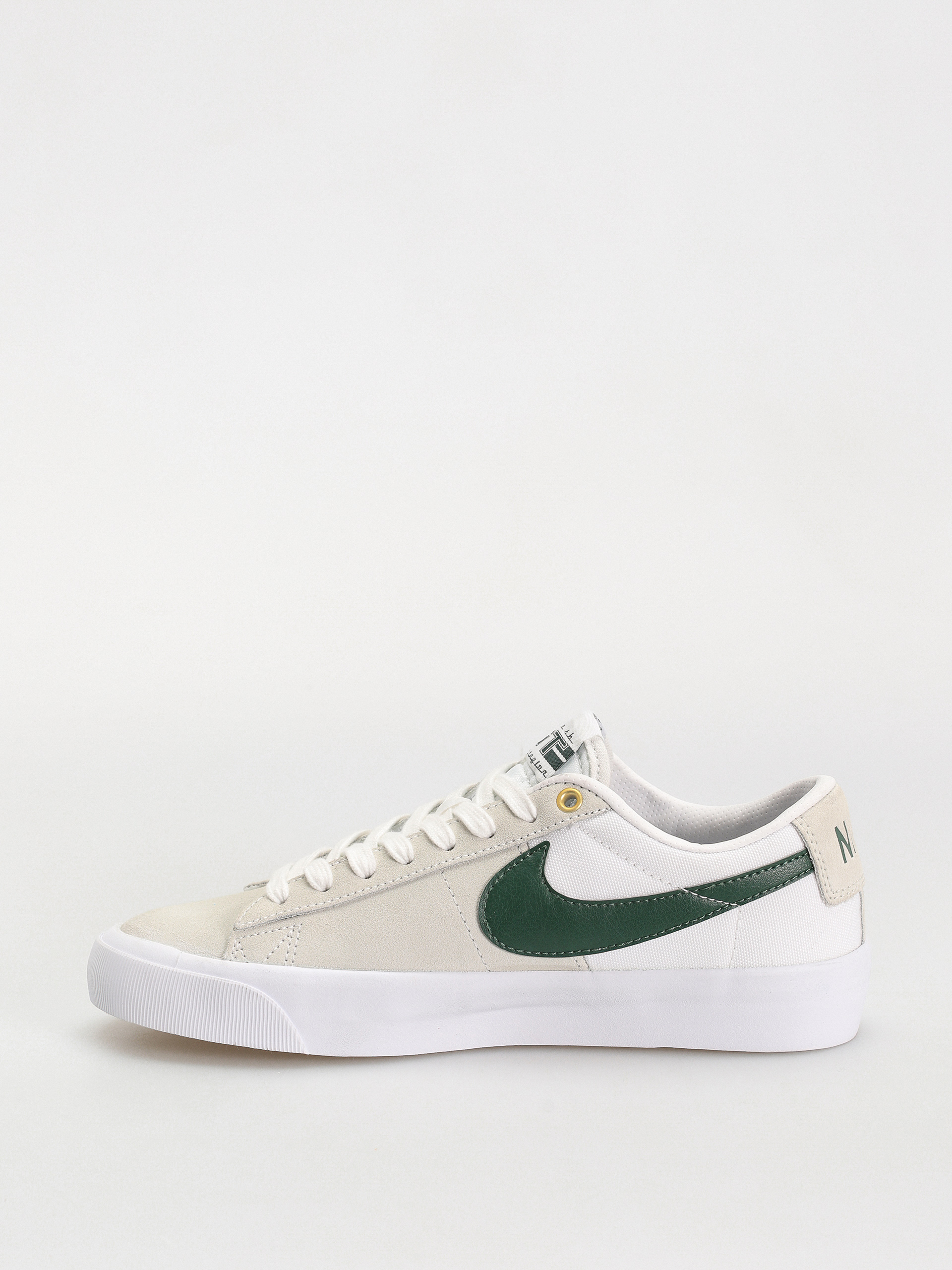 Pantofi Nike SB Zoom Blazer Low Pro Gt (white/fir white gum light brown)