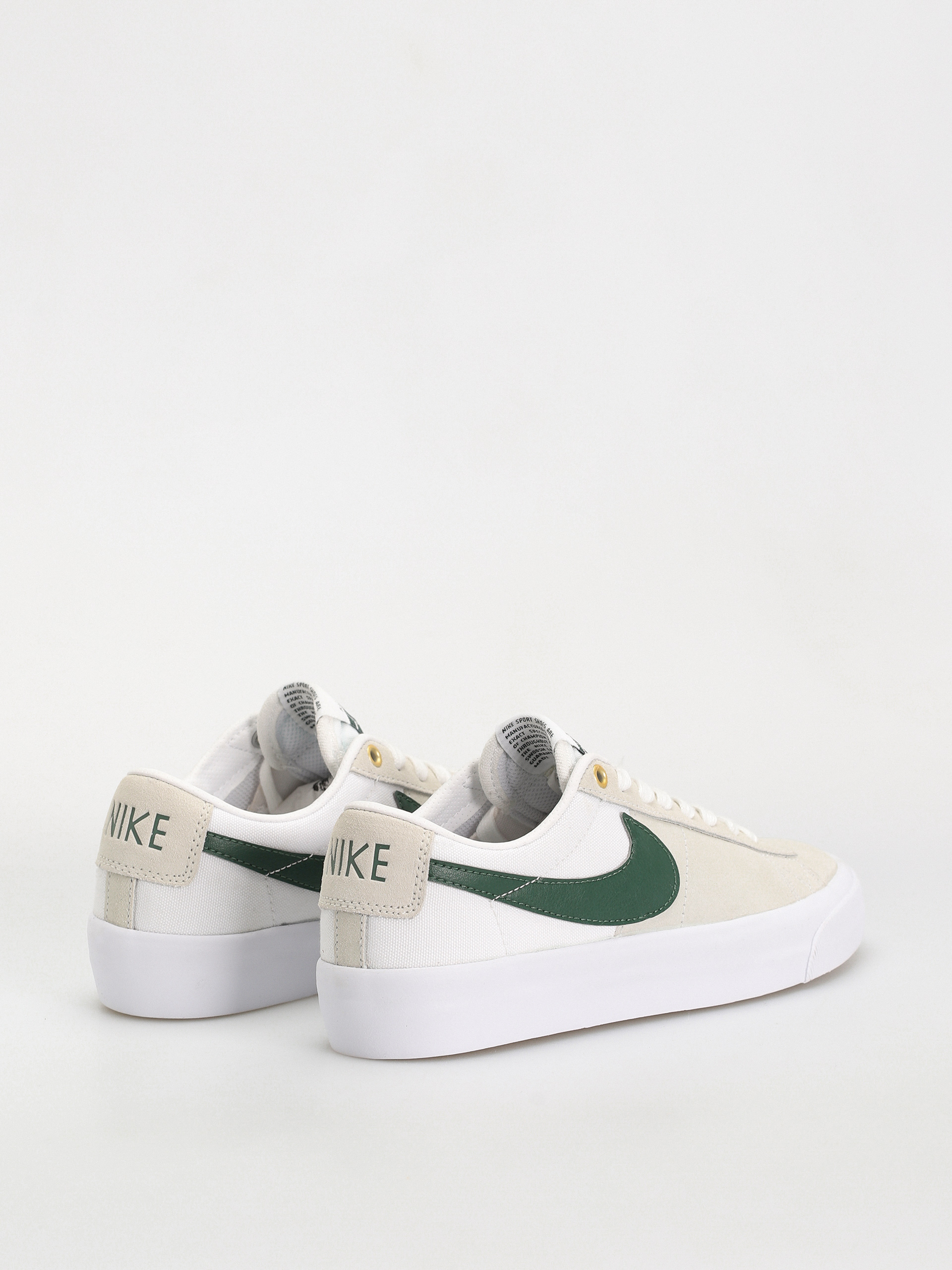 Pantofi Nike SB Zoom Blazer Low Pro Gt (white/fir white gum light brown)