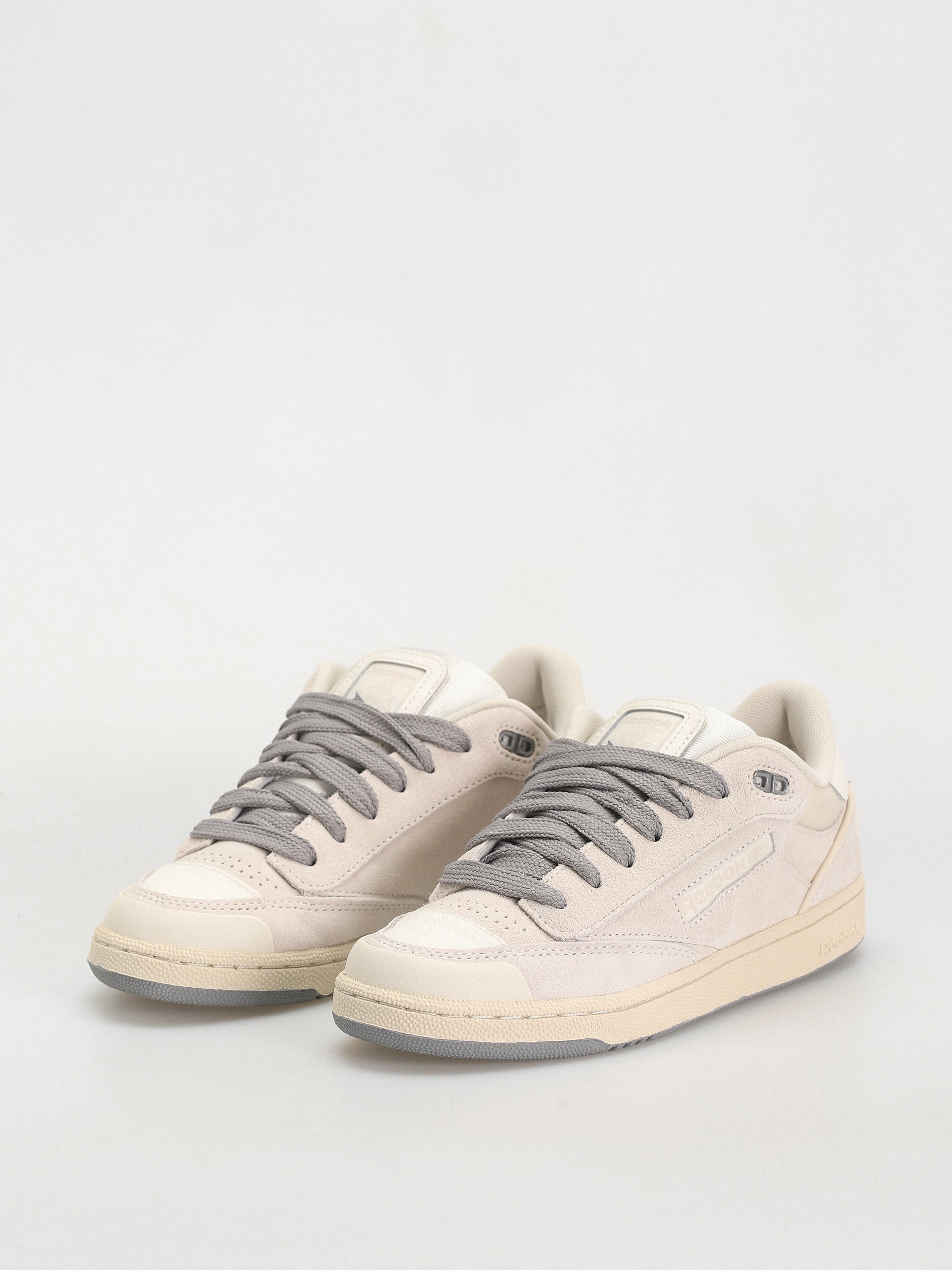 Pantofi Reebok Club C Bulc Wmn (chalk/alabas/pugry5)