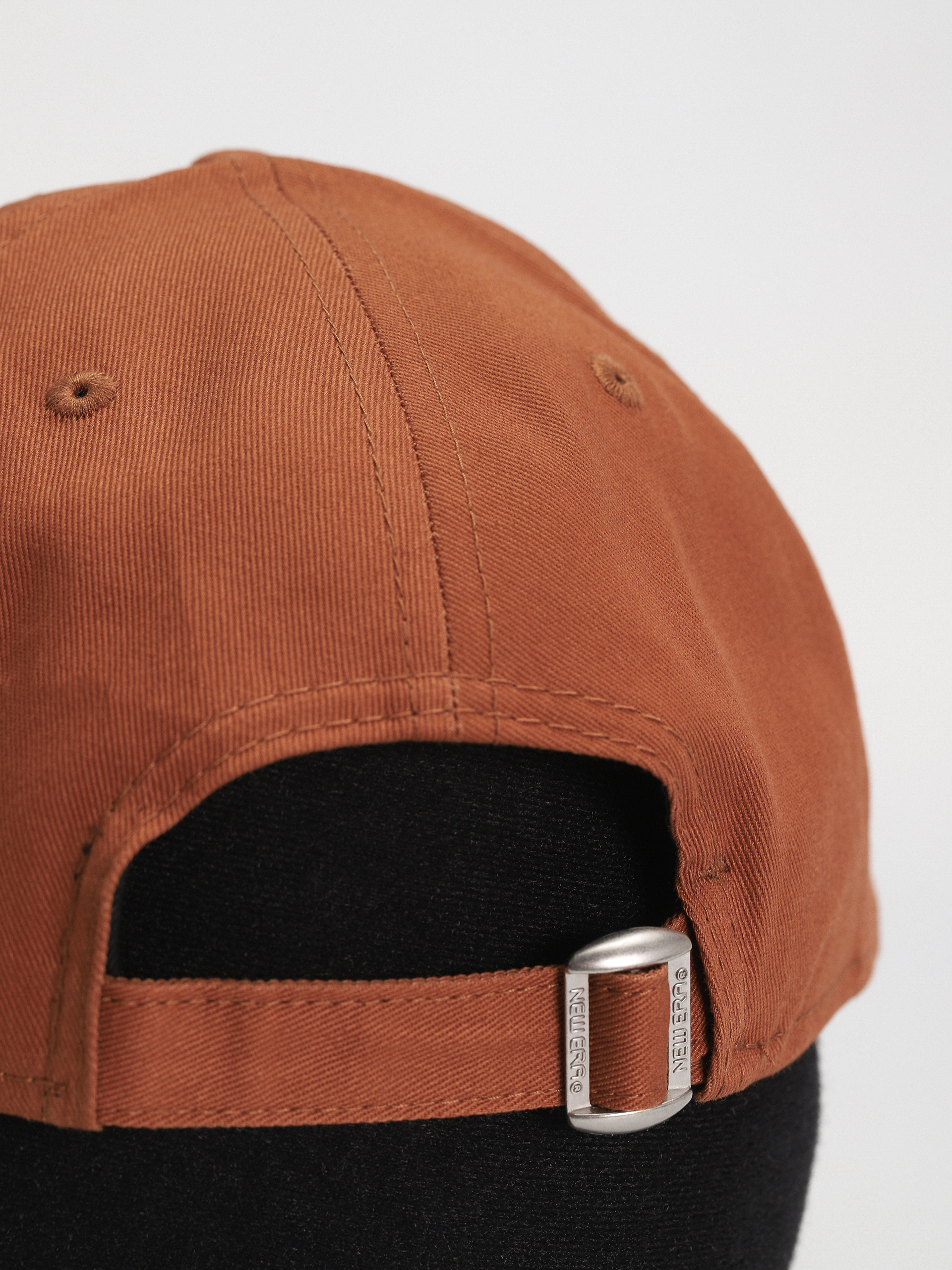 Șapcă New Era Team Outline 9Forty Chicago White Sox (brown)