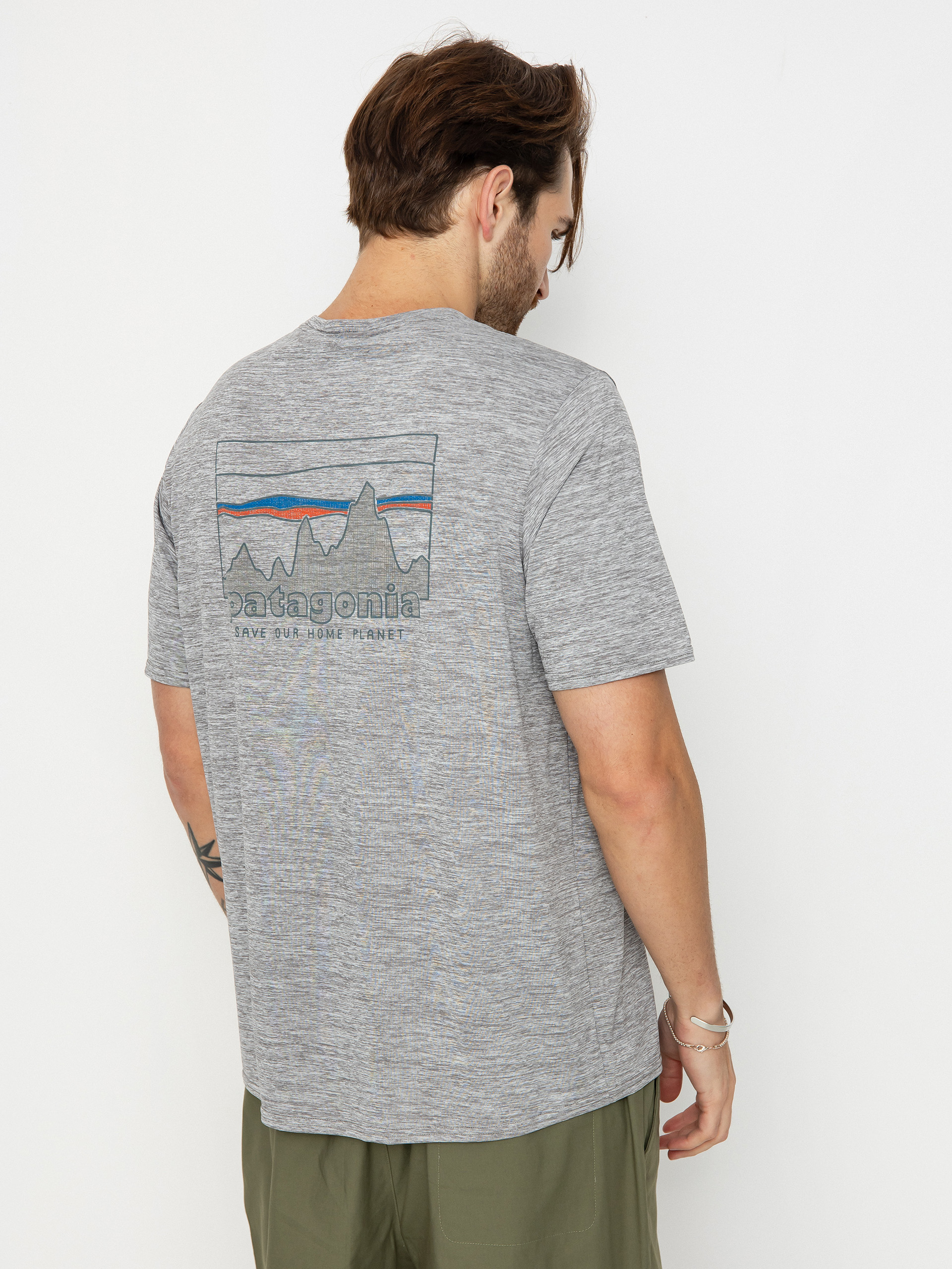 Tricou Patagonia Cap Cool Daily Graphic (73 skyline feather grey)