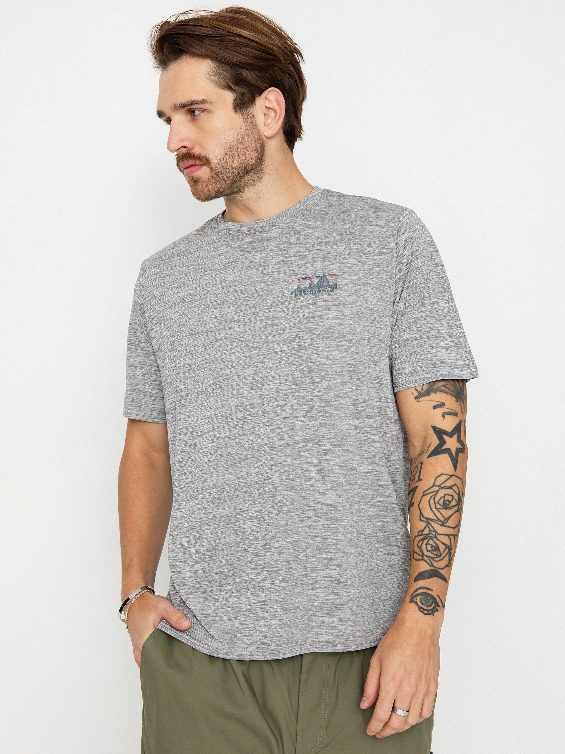 Tricou Patagonia Cap Cool Daily Graphic (73 skyline feather grey)