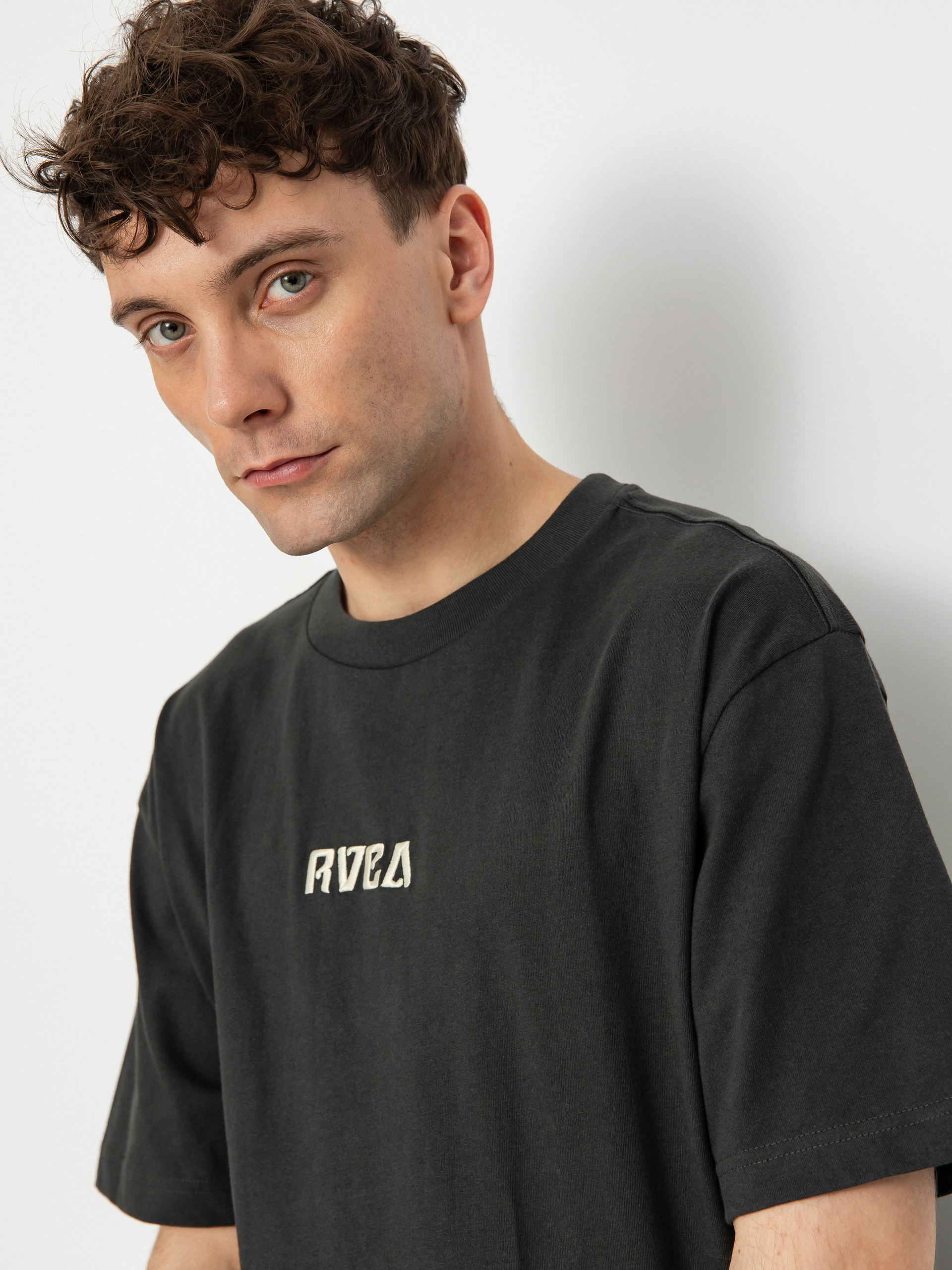 Tricou RVCA Fly High (pirate black)