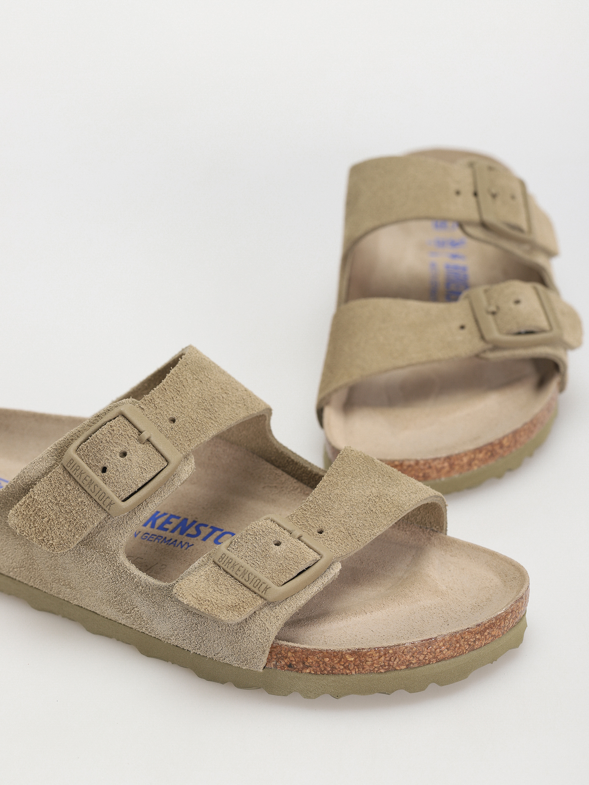 Șlapi Birkenstock Arizona Suede Leather Narrow Wmn (faded khaki)