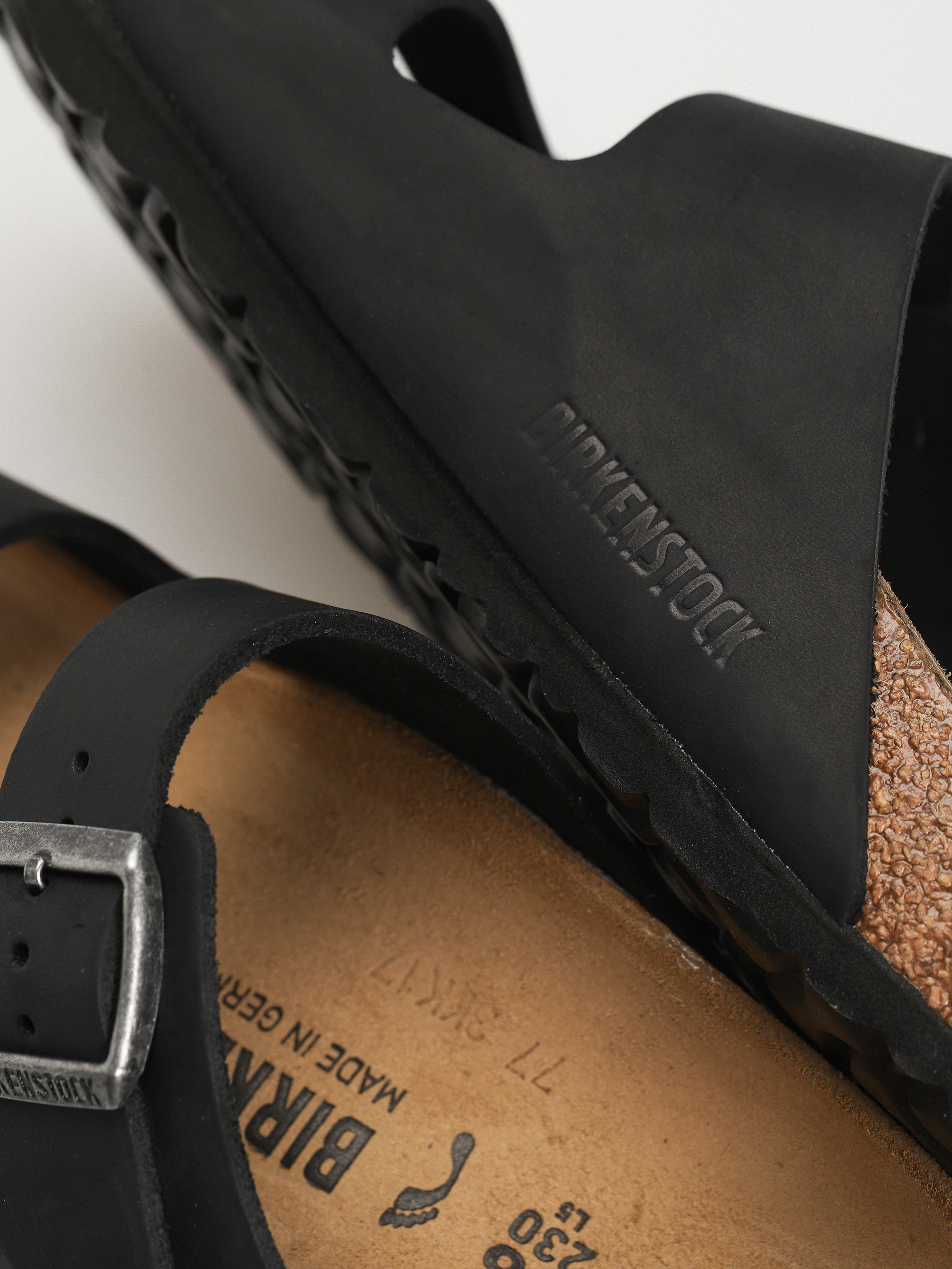 Șlapi Birkenstock Arizona Oiled Leather Narrow Wmn (black)