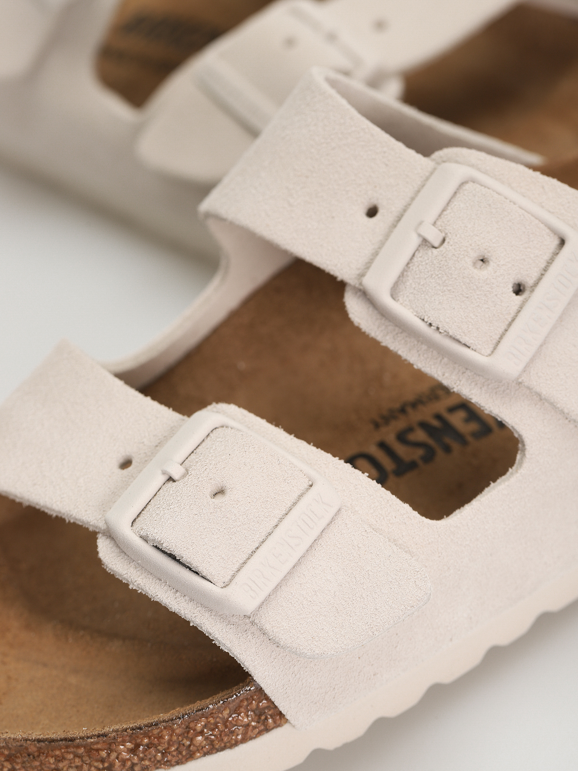 Șlapi Birkenstock Arizona Suede Leather Narrow Wmn (antique white)