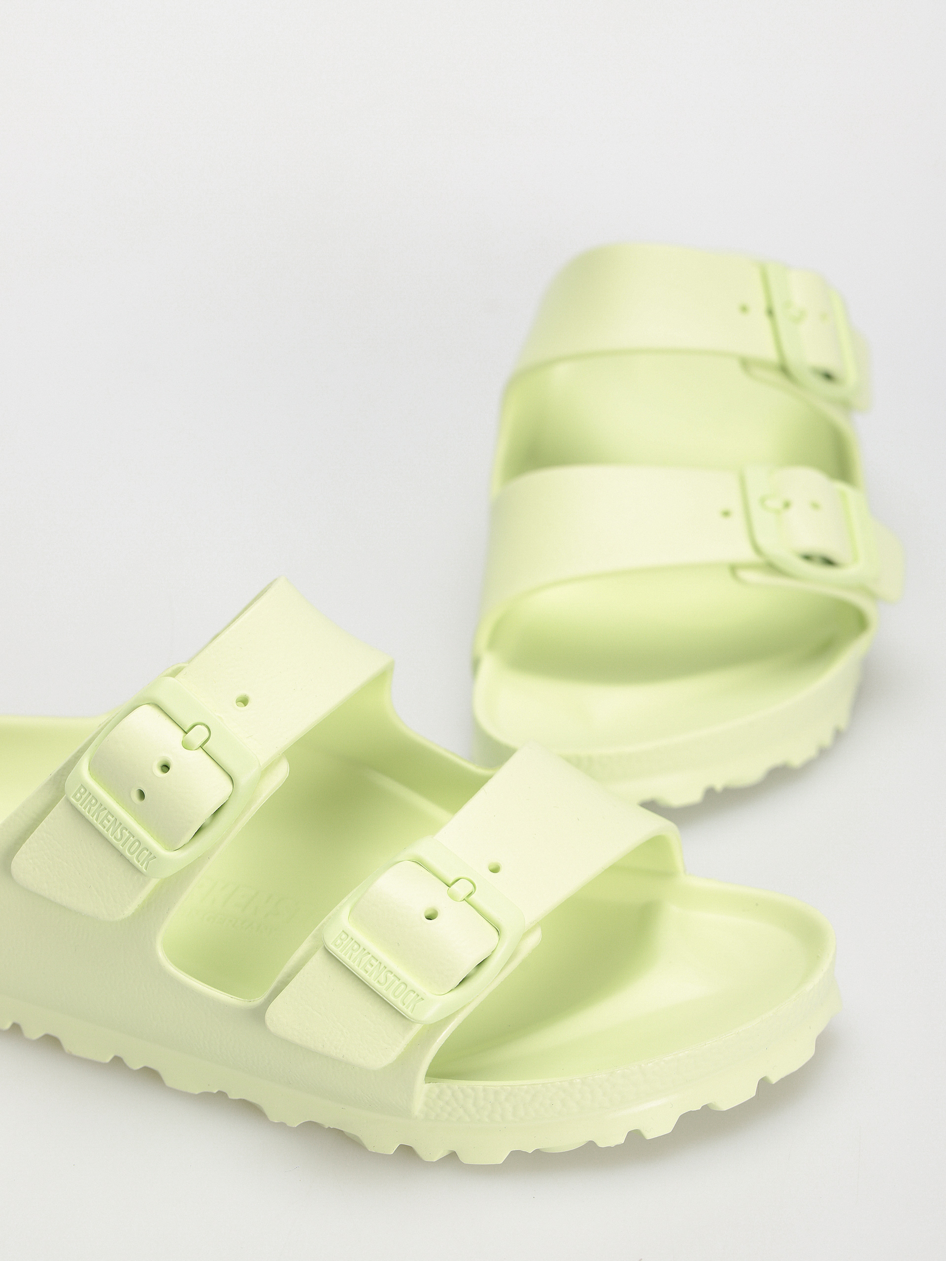 Șlapi Birkenstock Arizona Essentials EVA Narrow Wmn (faded lime)