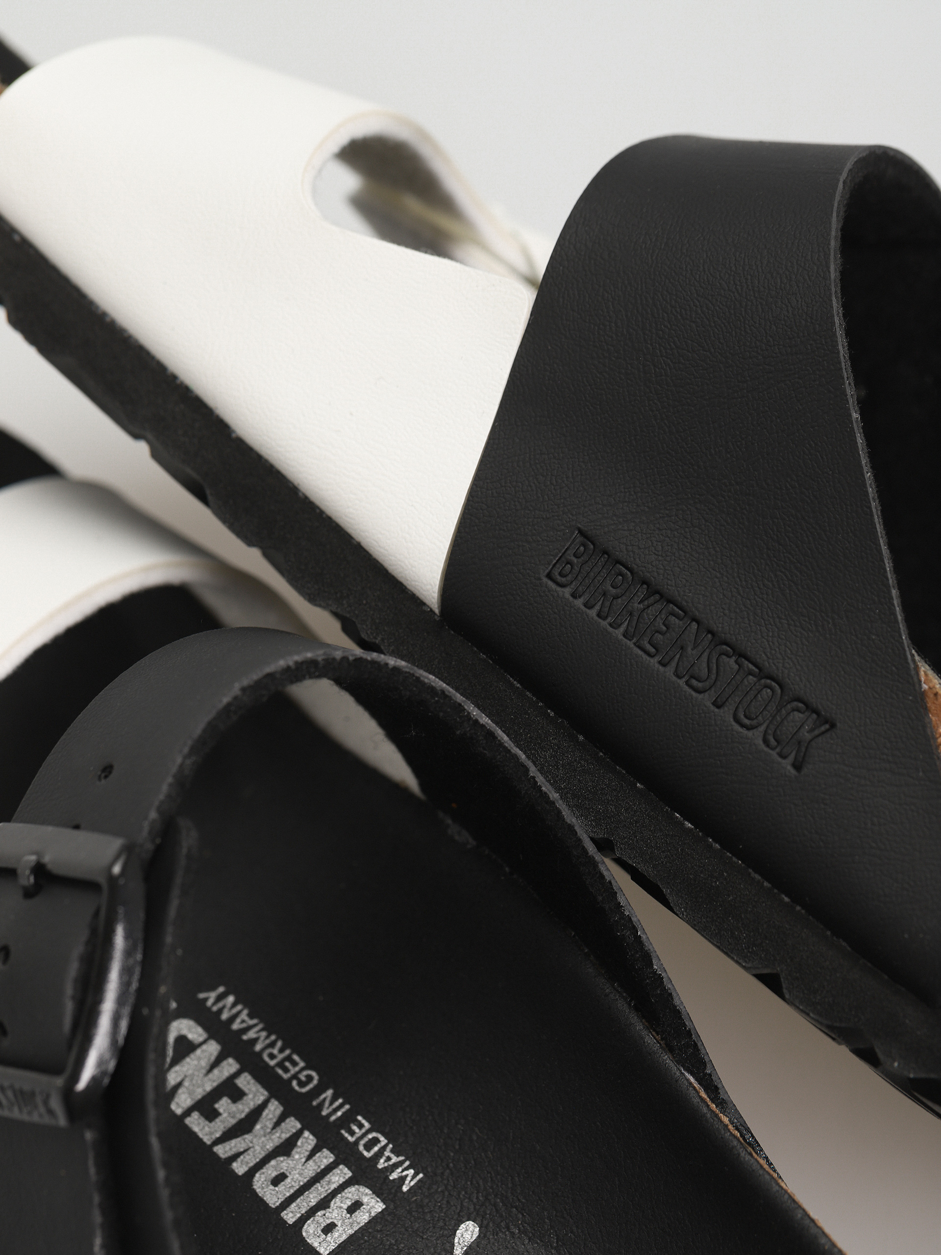 Șlapi Birkenstock Arizona Birko Flor Narrow Wmn (black/white)