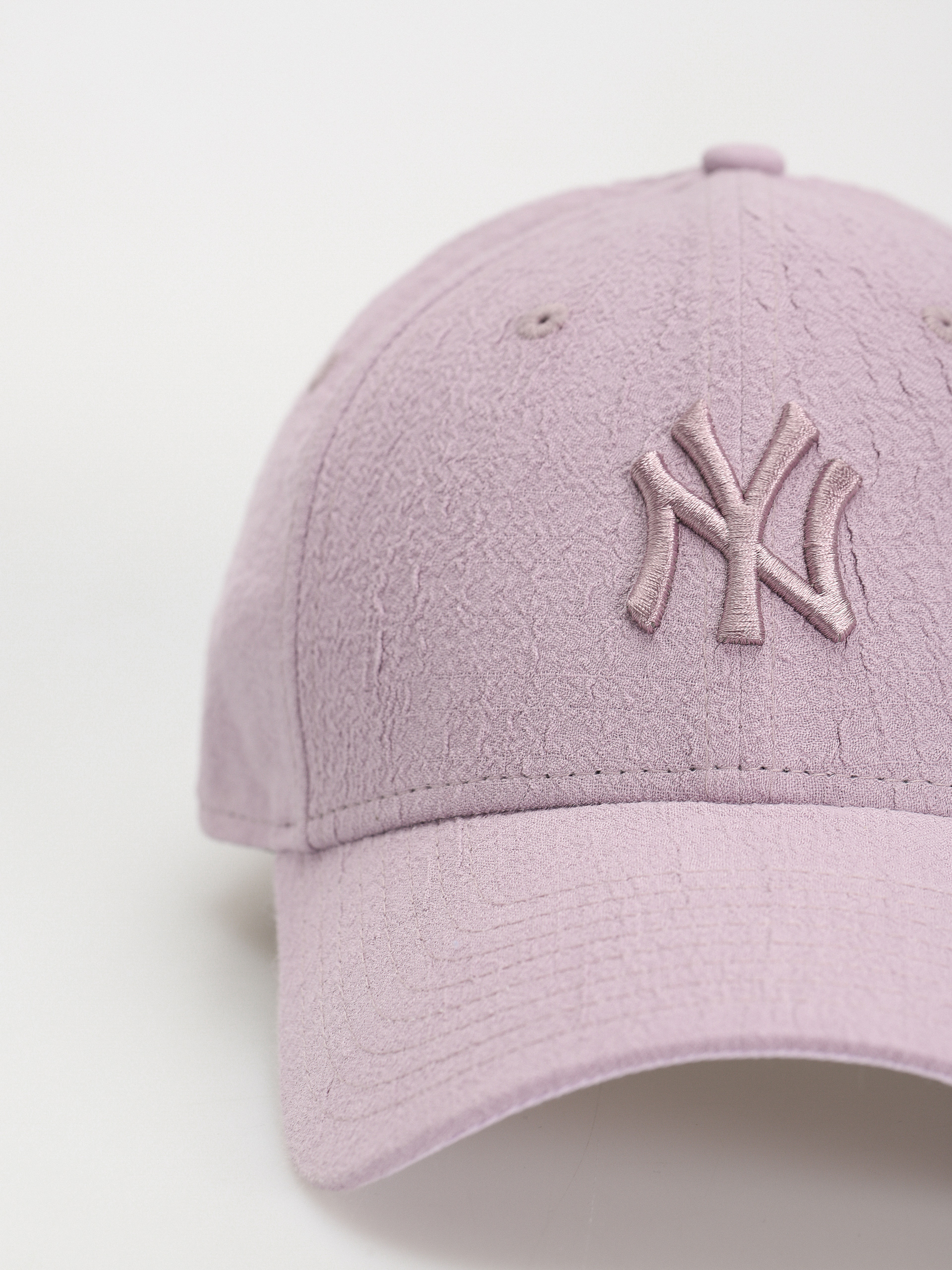 Șapcă New Era Bubble Stitch 9Forty New York Yankees Wmn (purple)