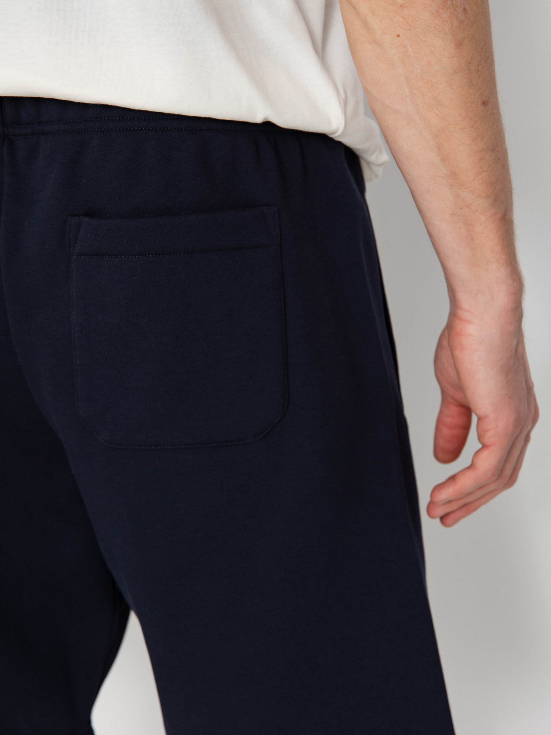 Șort Carhartt WIP Chase (dark navy/gold)