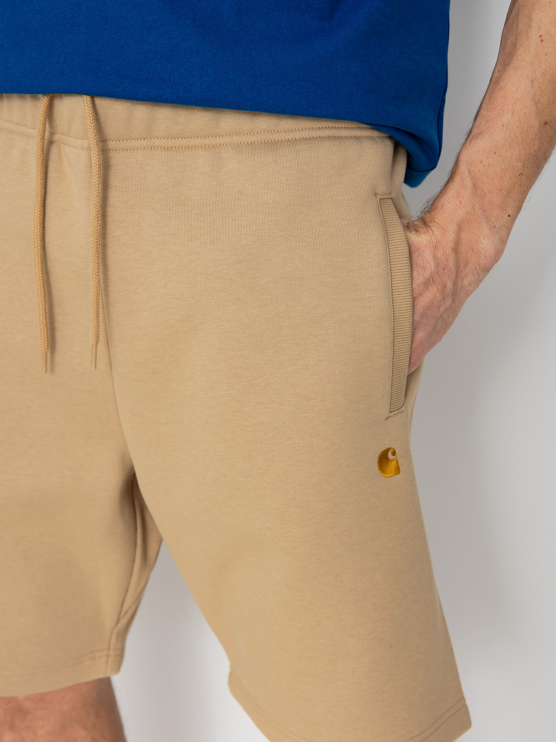 Șort Carhartt WIP Chase (sable/gold)