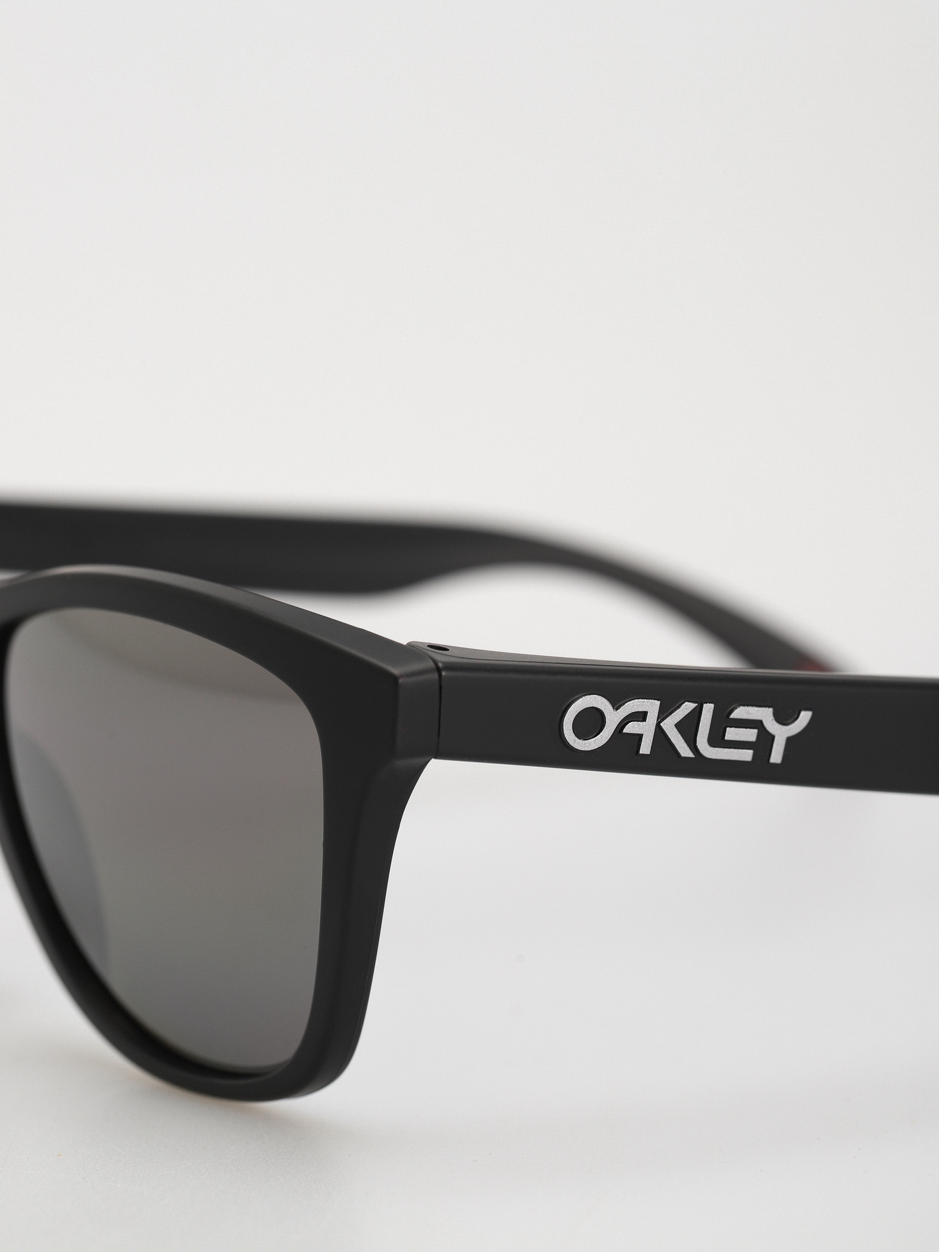 Ochelari de soare Oakley Frogskins (matte black/prizm black polarized)