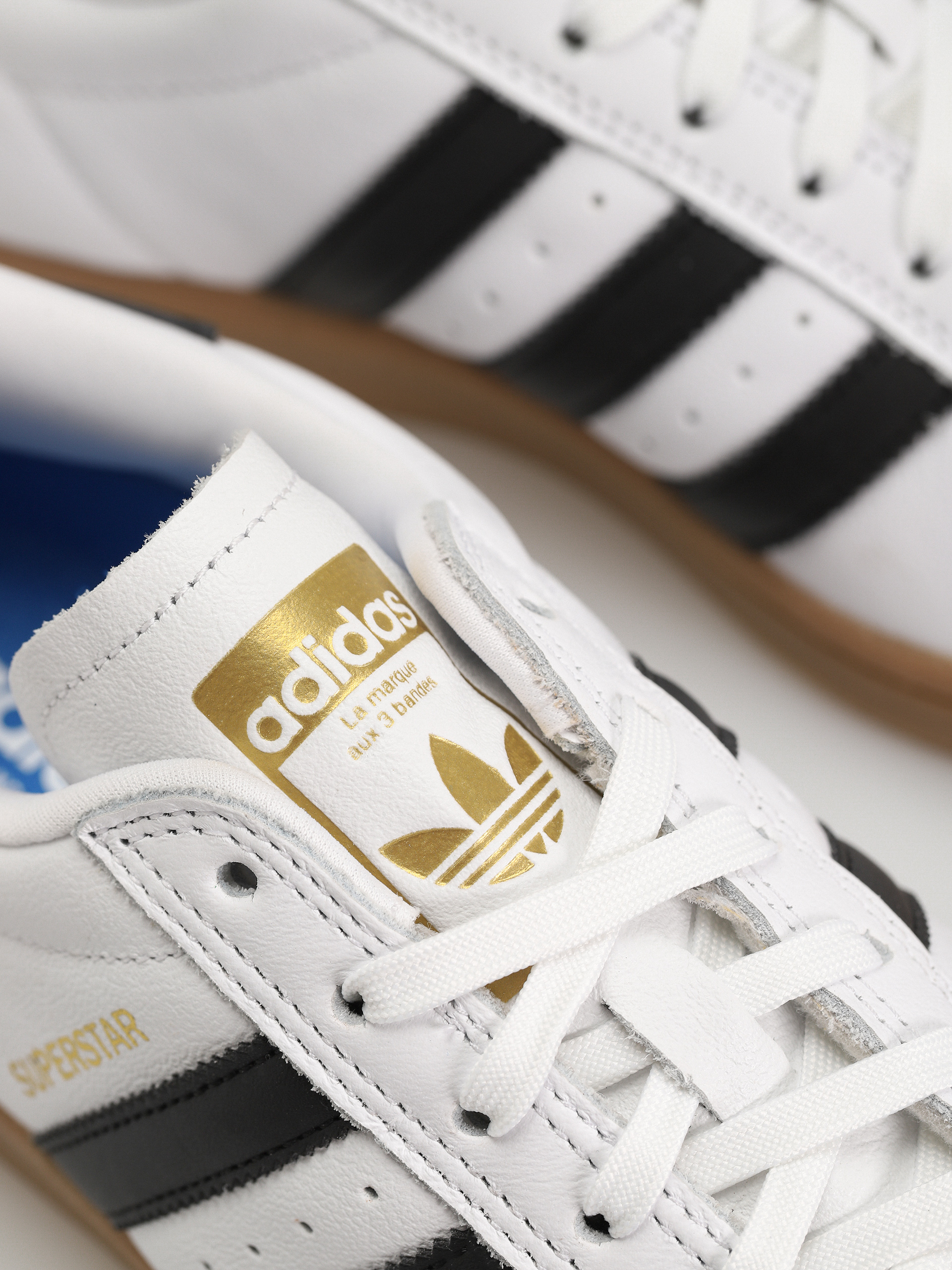 Pantofi adidas Superstar ADV (ftwwht/cblack/gum4)