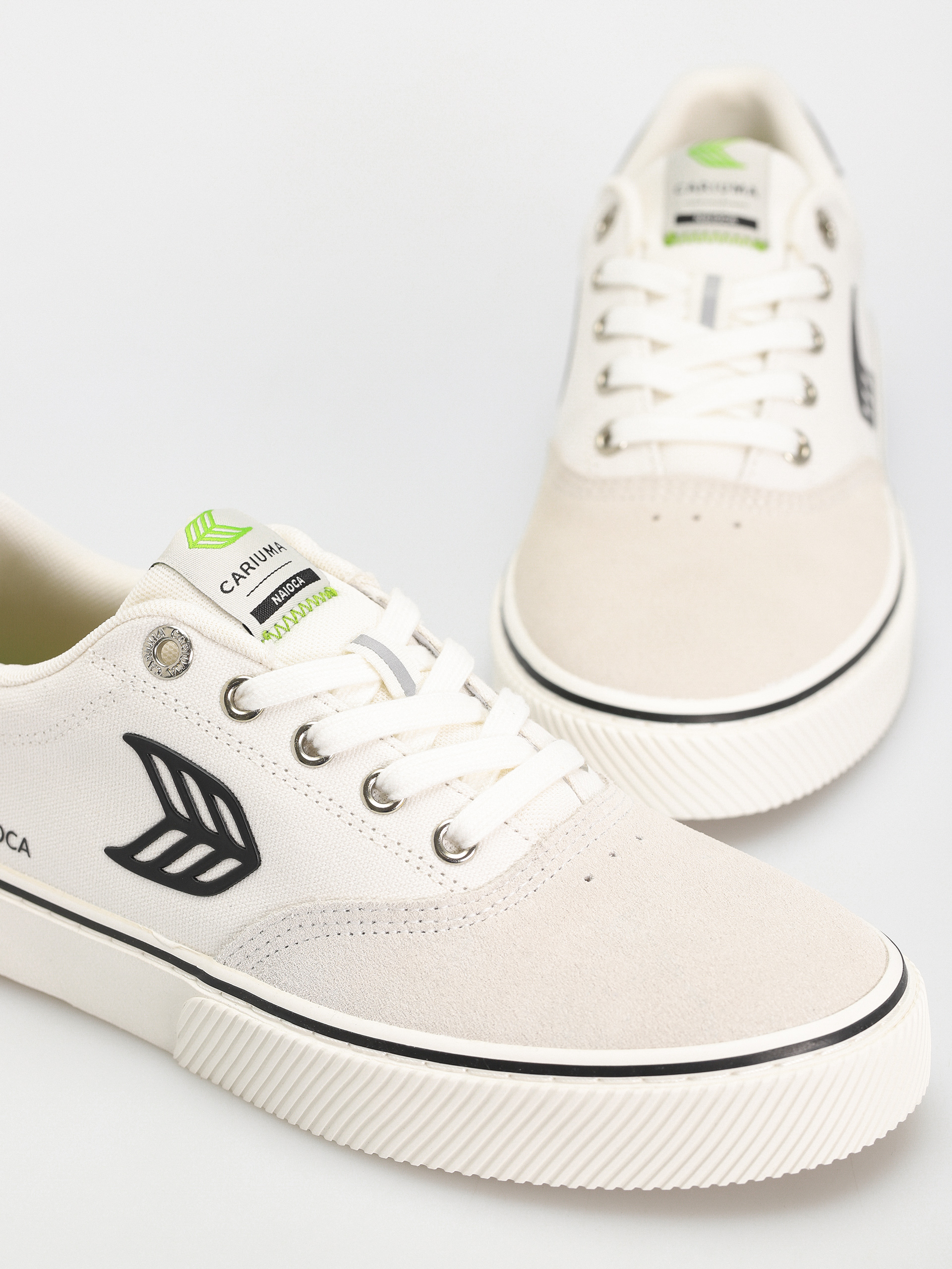 Pantofi Cariuma Naioca Pro (vintage white/off white/black)