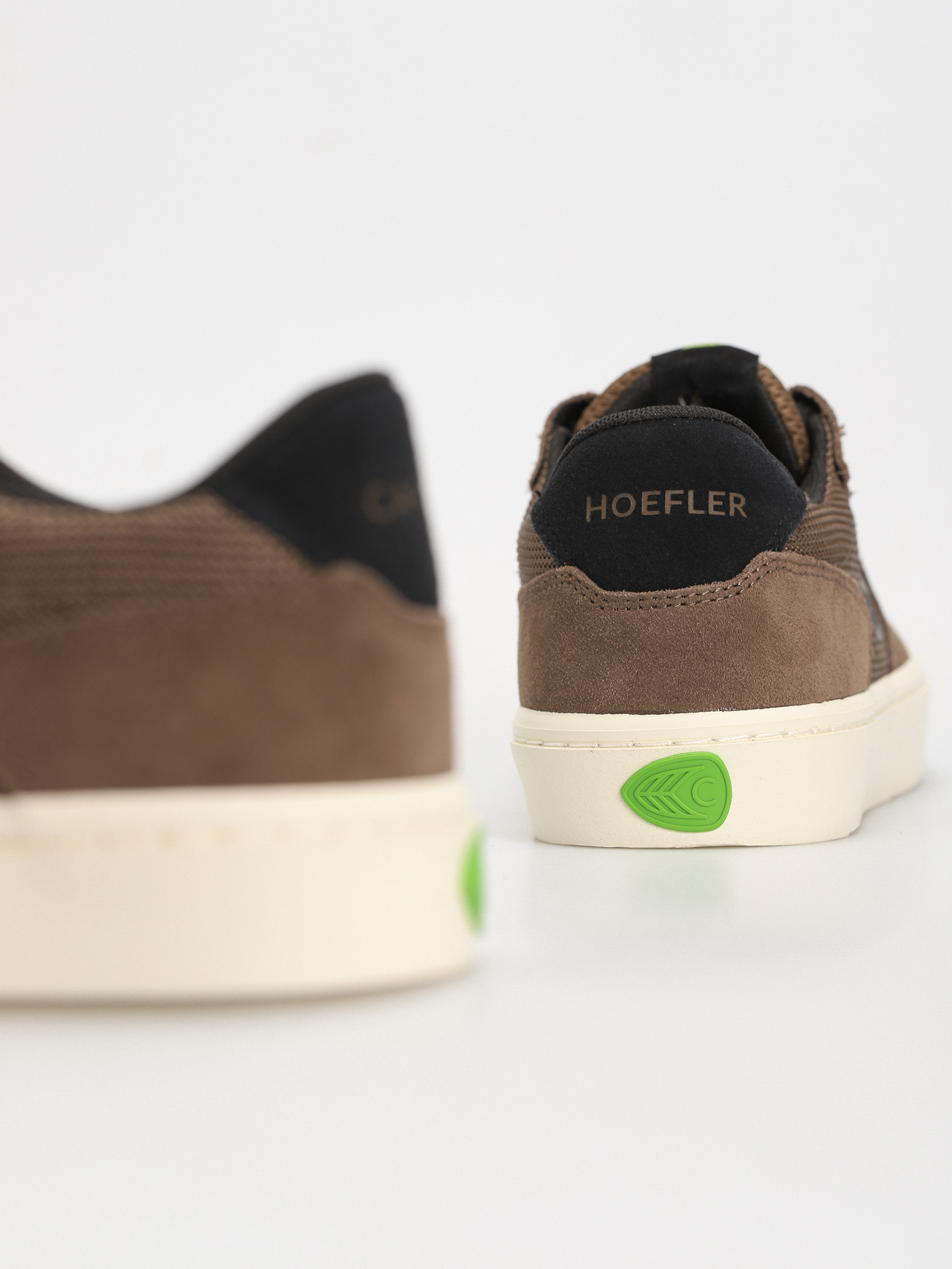 Pantofi Cariuma T20 Pro (dark khaki/black)