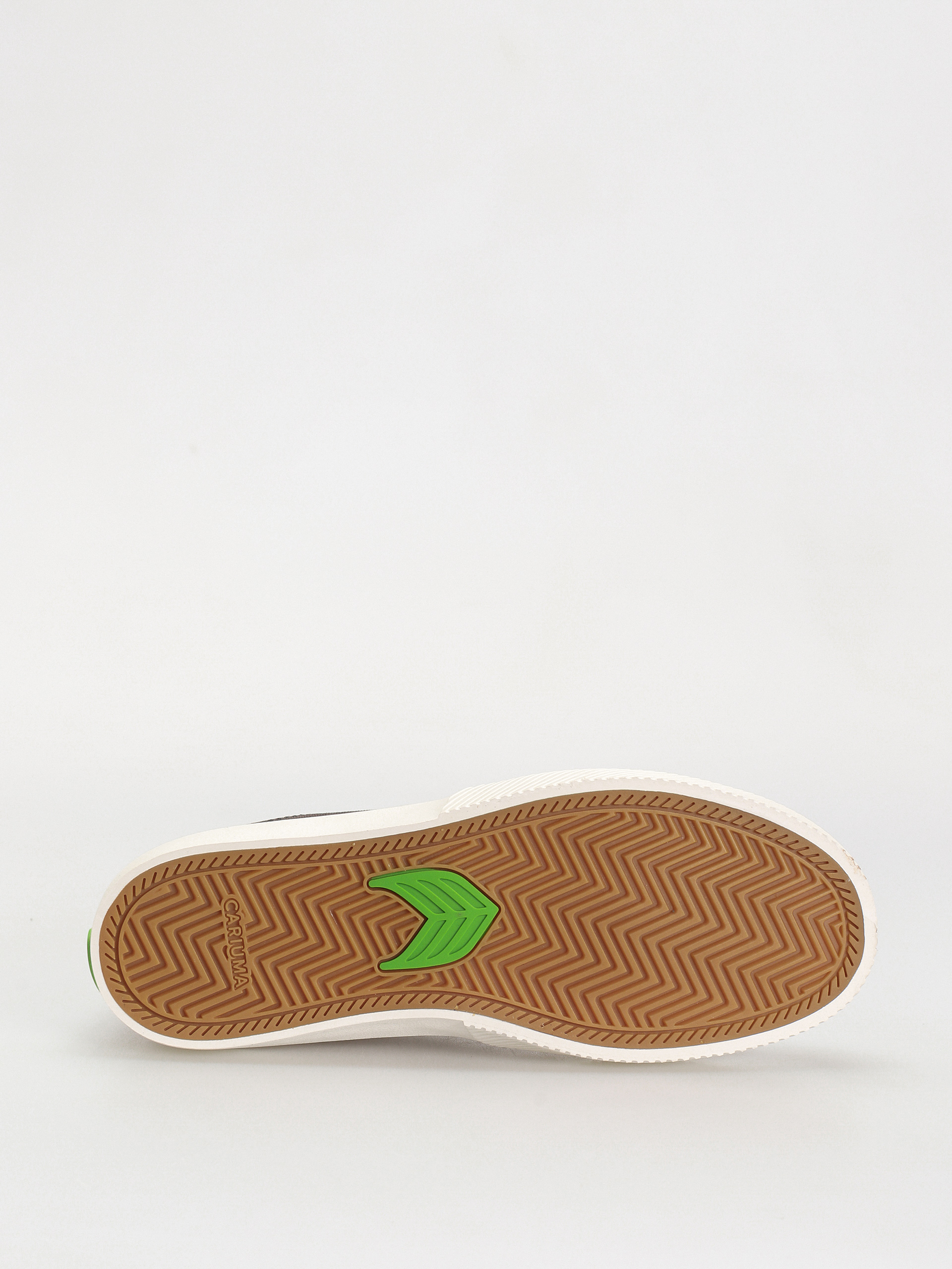 Pantofi Cariuma Naioca Pro (jet black/dark grey)