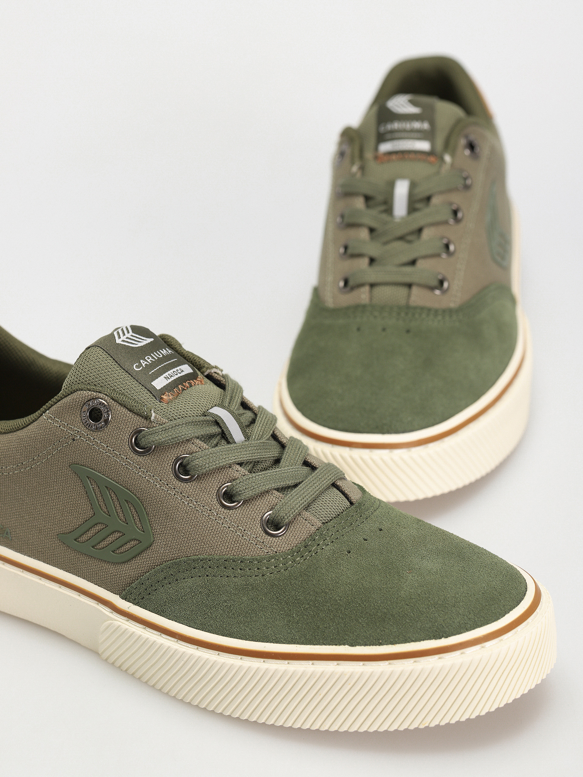 Pantofi Cariuma Naioca Pro (bronze green)