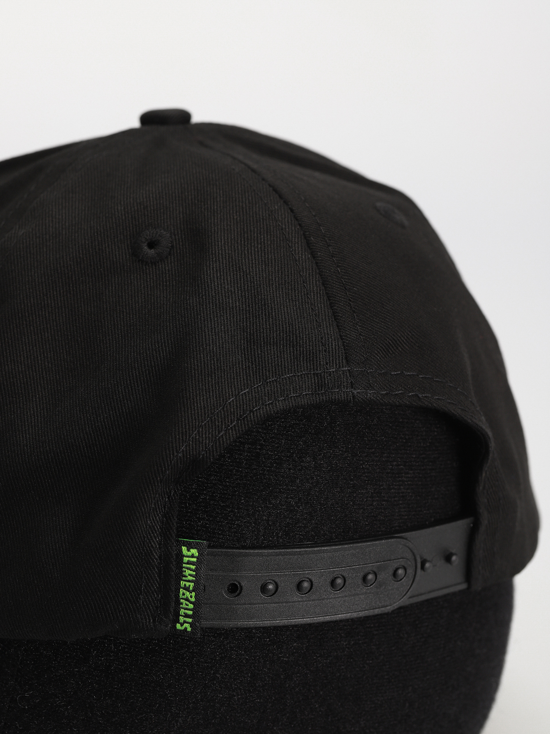 Șapcă Santa Cruz Sb Howell Snapback (black)