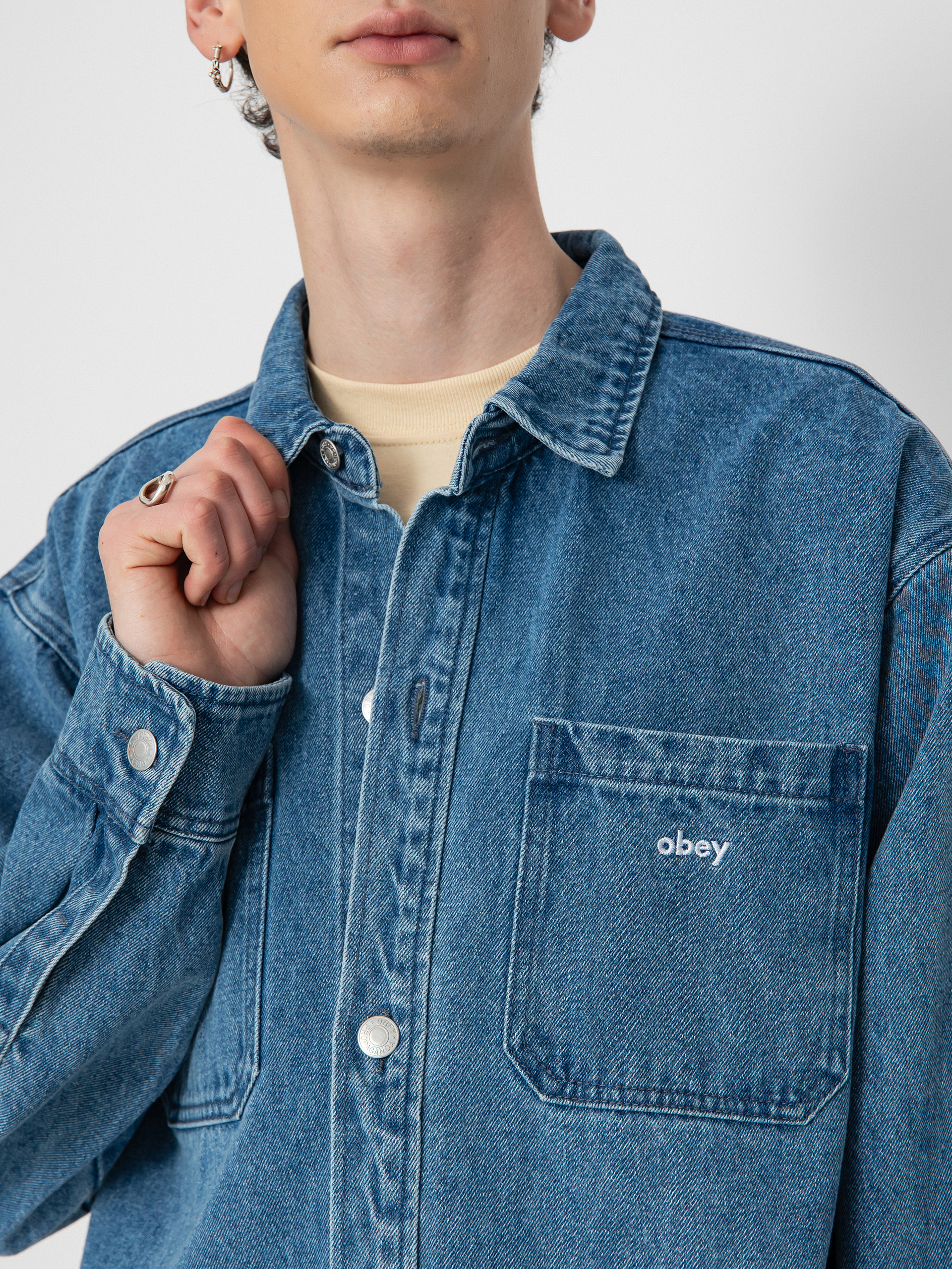 Geacă OBEY Winston (light indigo)