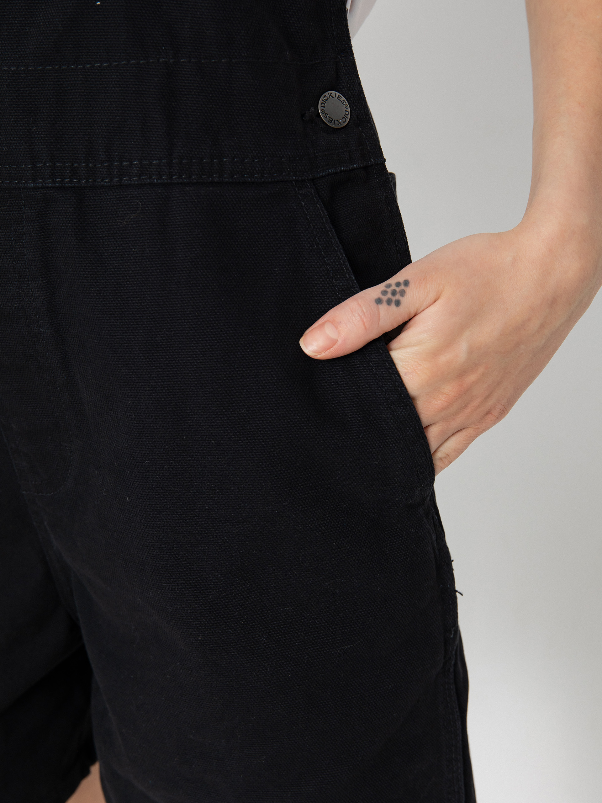 Șort Dickies Duck Canvas Bib Wmn (stone washed black)