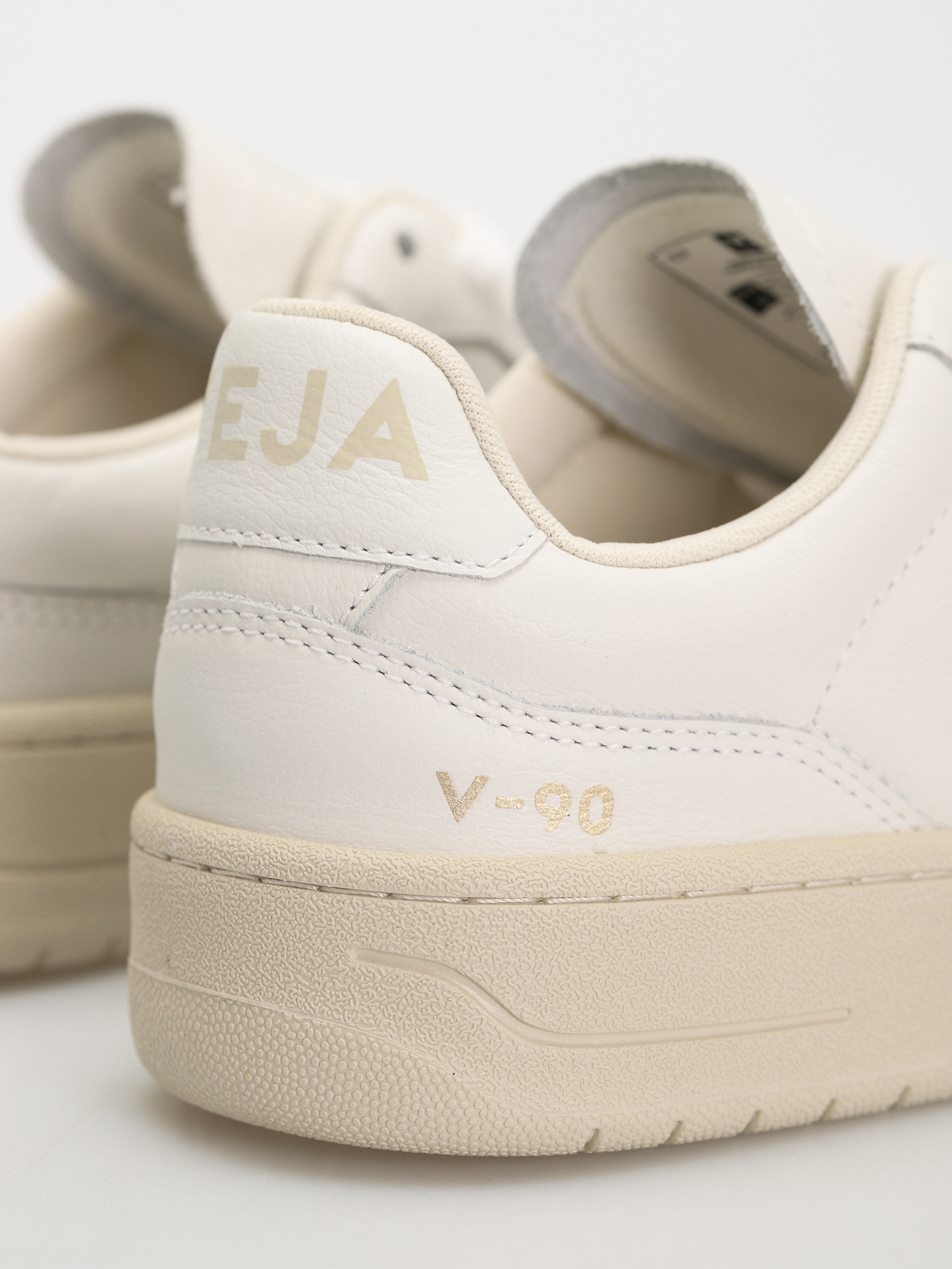 Pantofi Veja V-90 Wmn (extra white)