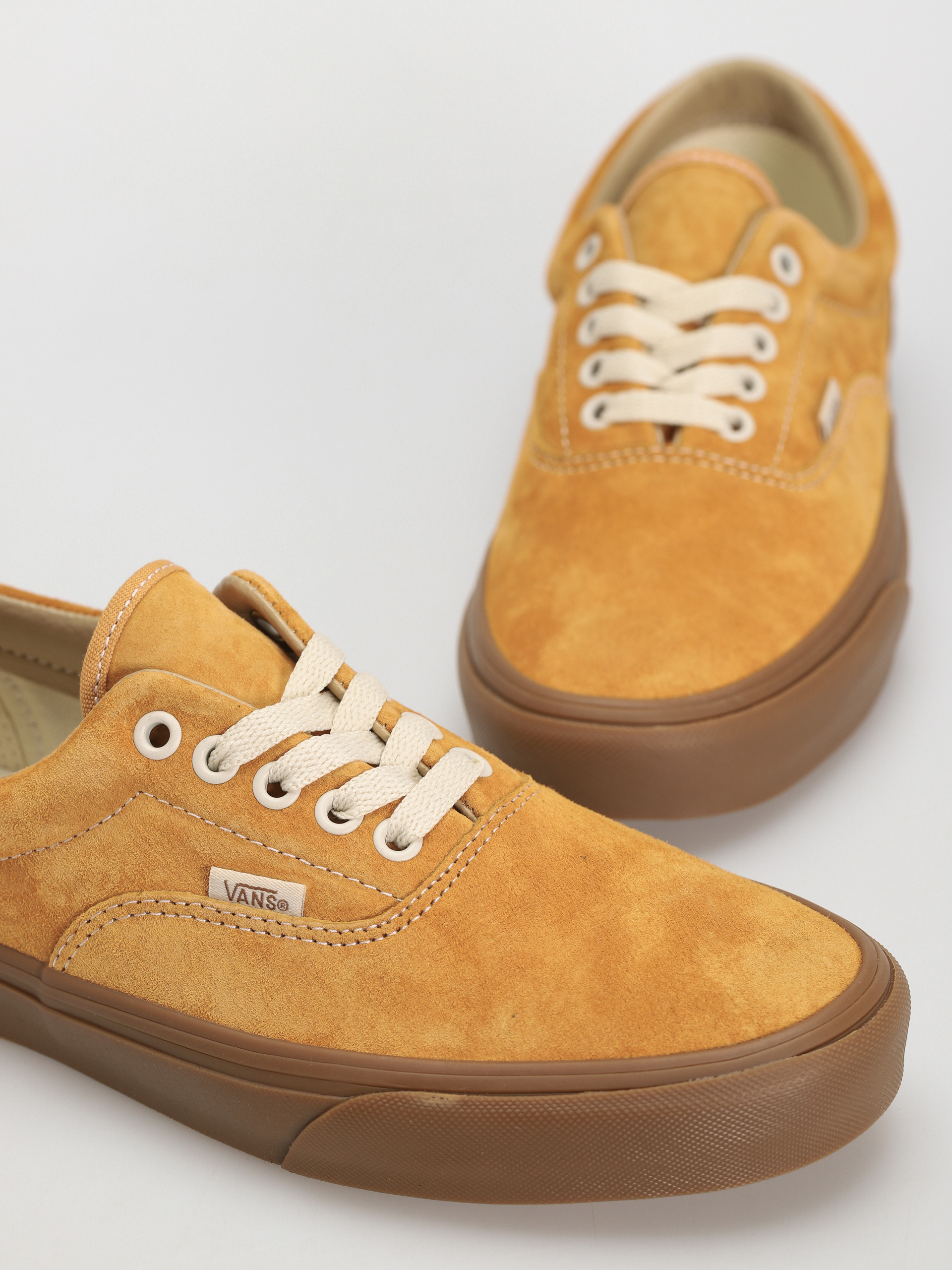 Pantofi Vans Era (pig suede gum antelope)
