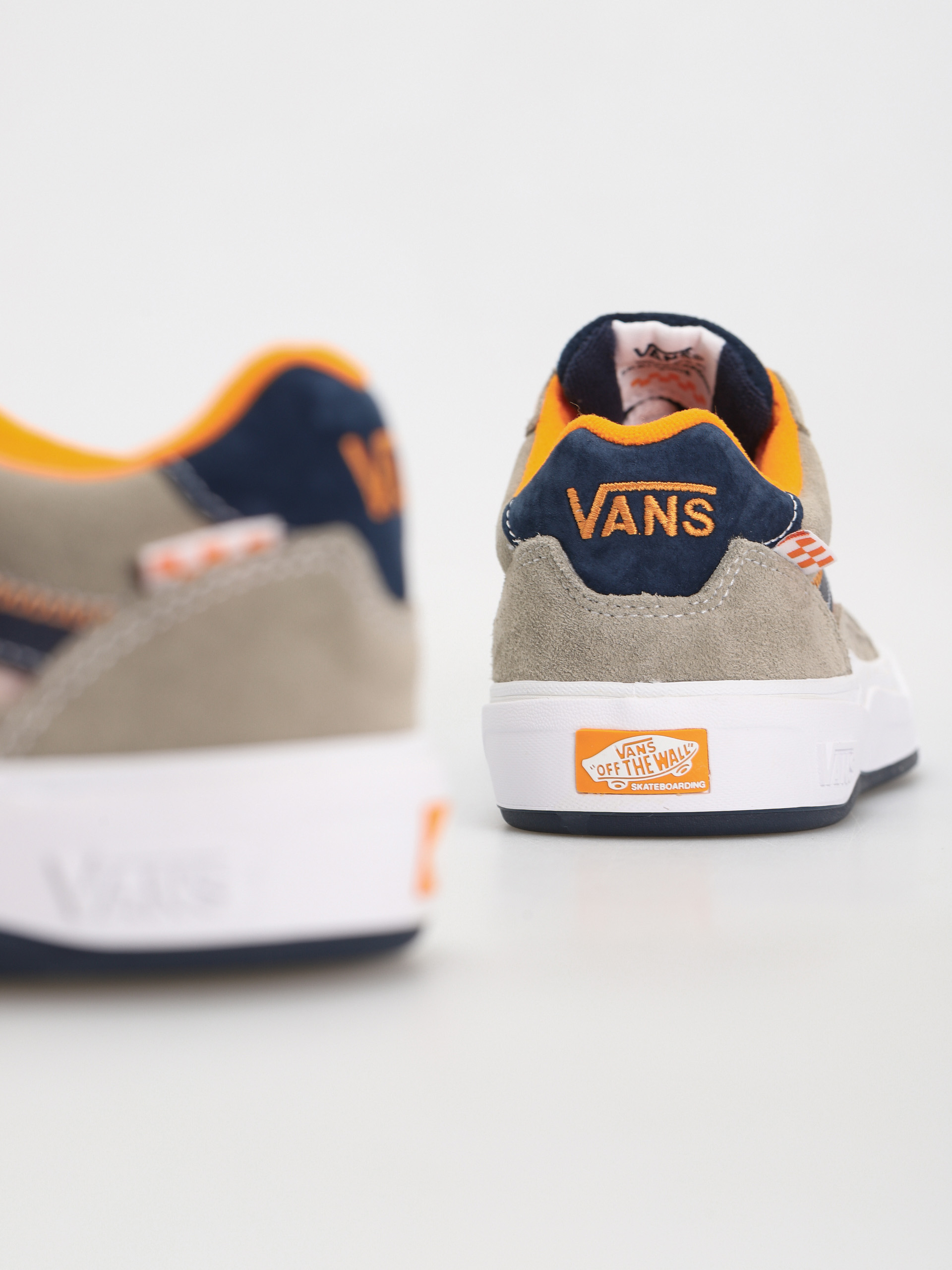 Pantofi Vans Wayvee (smoke/navy)