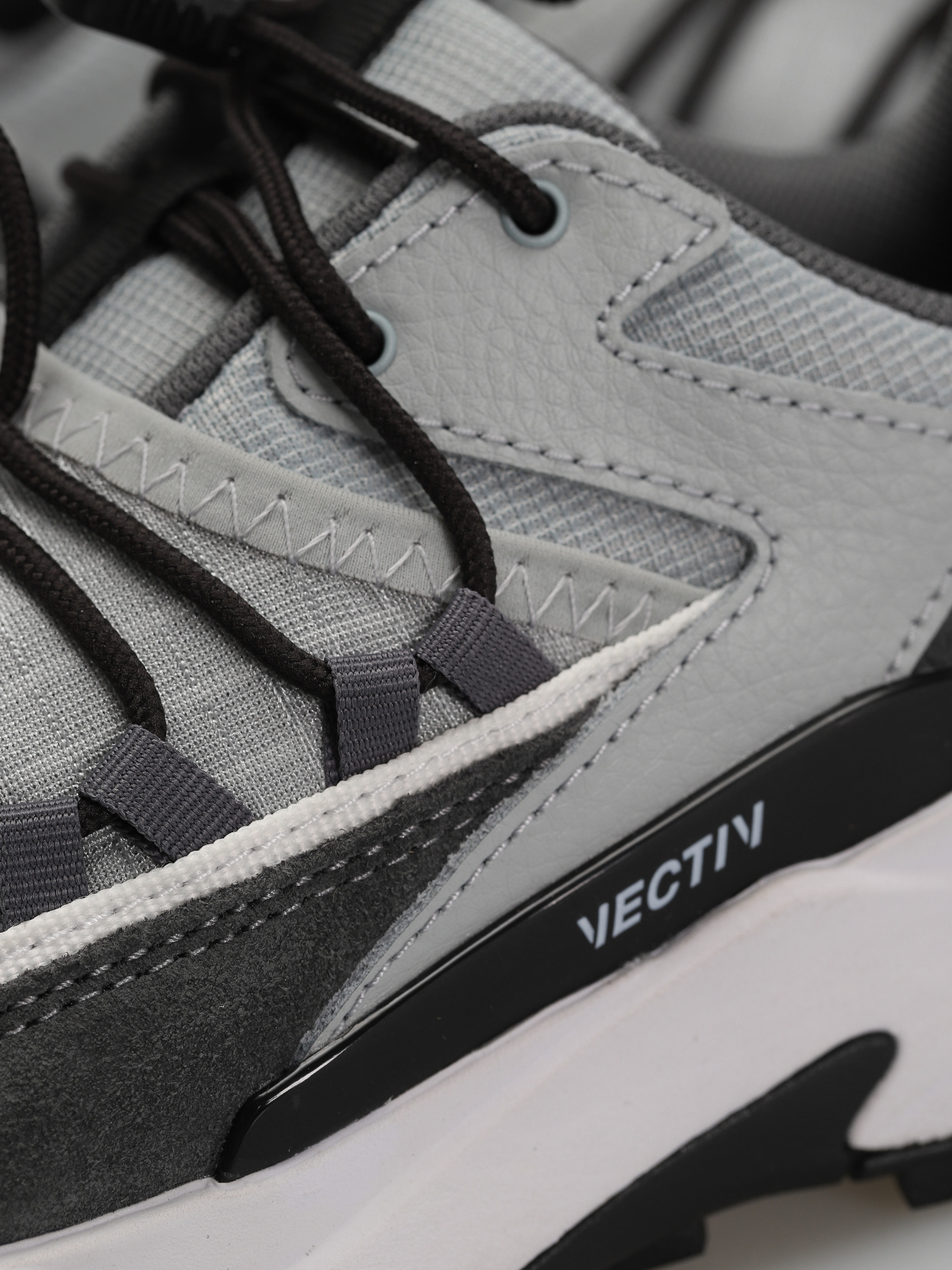 Pantofi The North Face Vectiv Taraval Tech Wmn (high rise grey/smoked p)