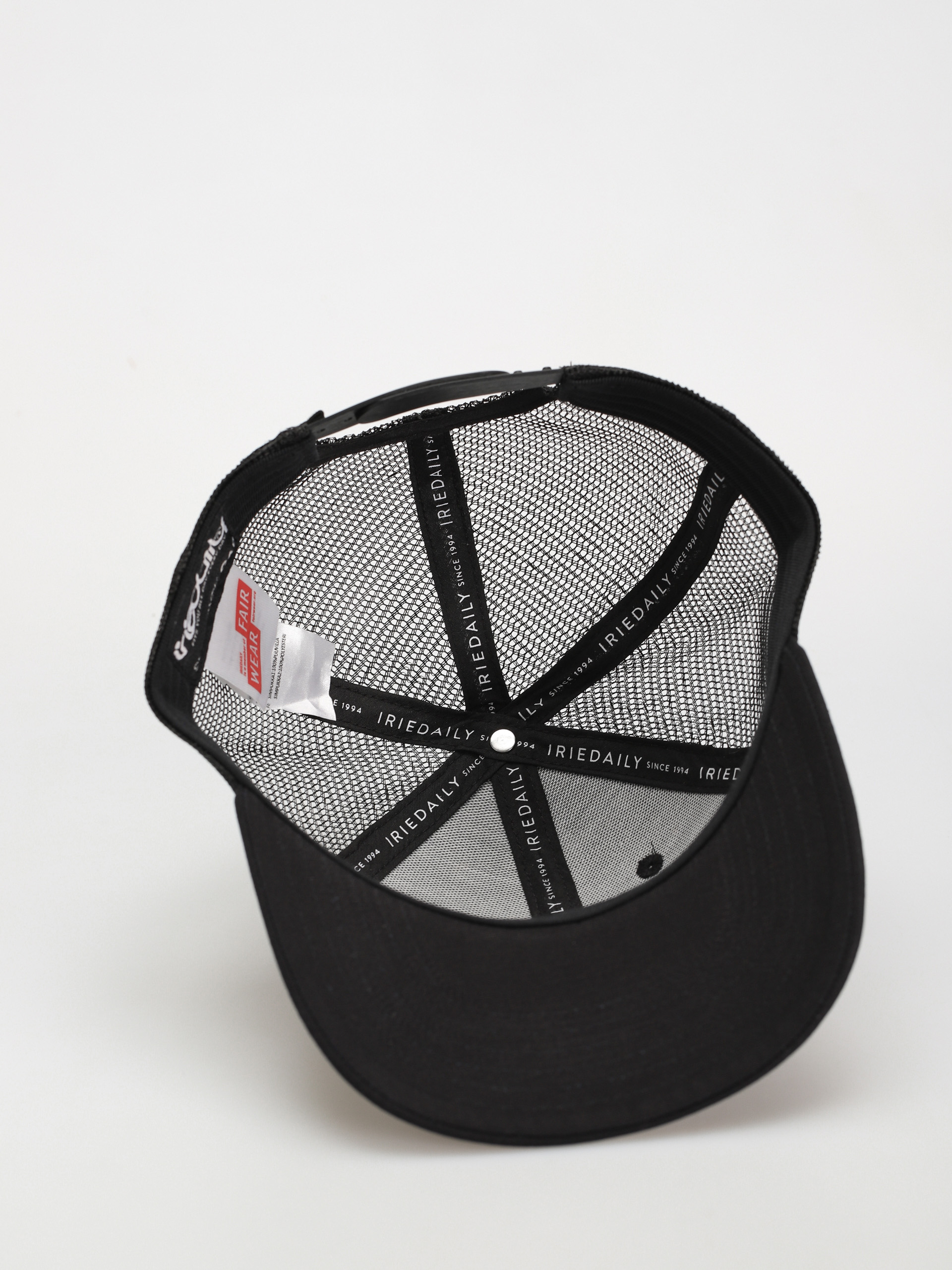 Șapcă Iriedaily Daily Flag Meshcap (uni black)