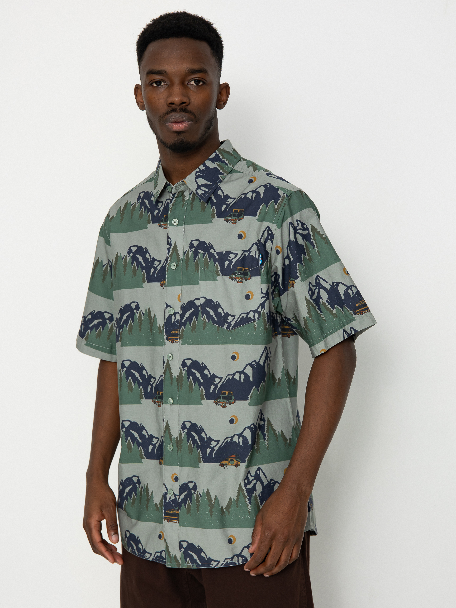 Cu0103mau0219u0103 Kavu The Jam (off road van)