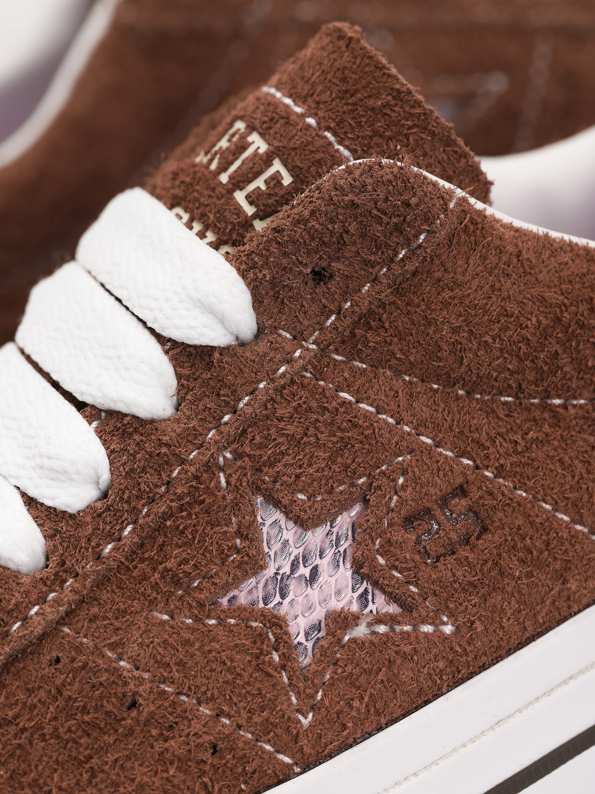 Pantofi Converse One Star Pro X Quartersnacks (chocolate)