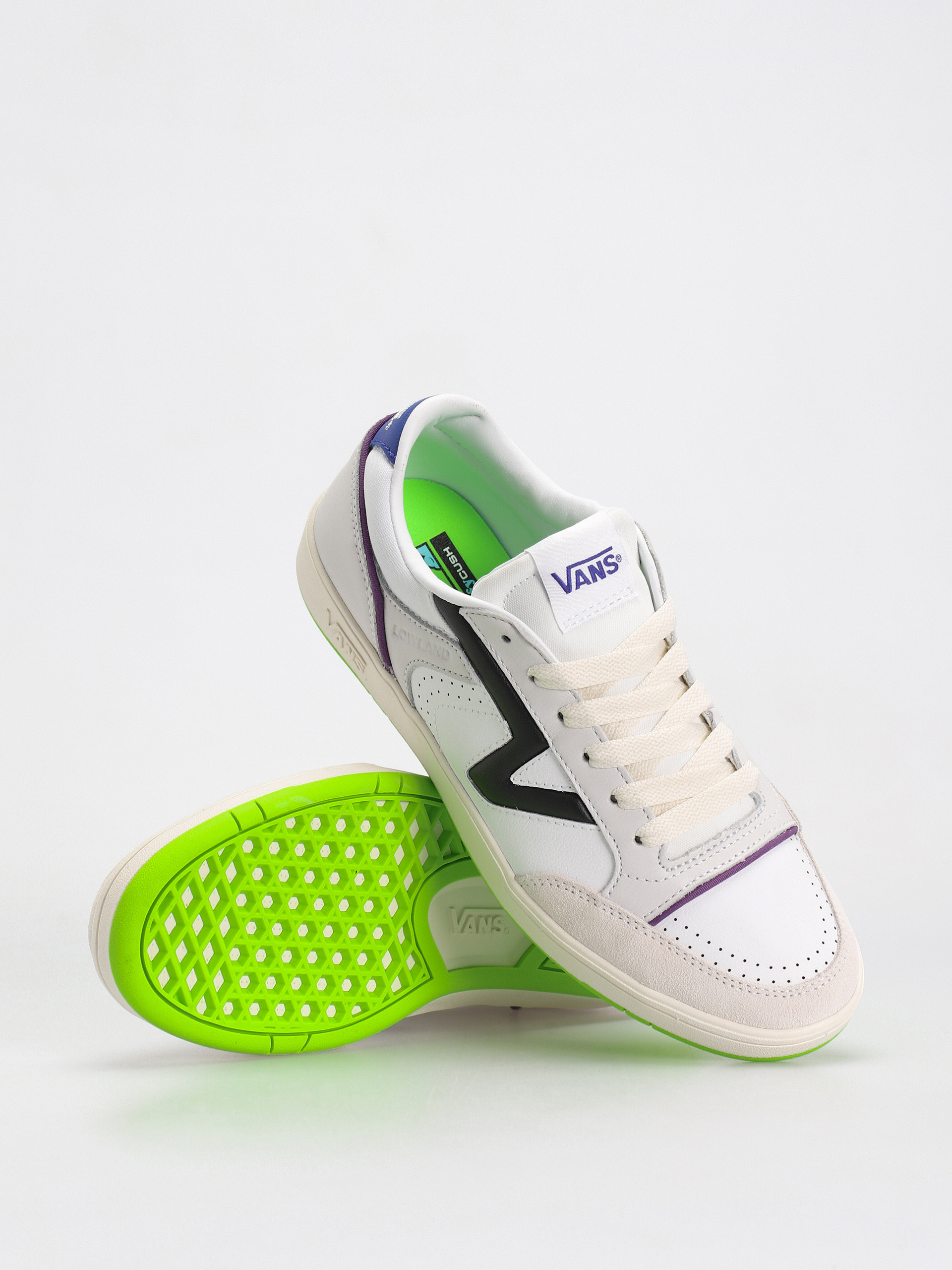 Pantofi Vans Lowland Cc Jmp R (multi sport true white/multi)