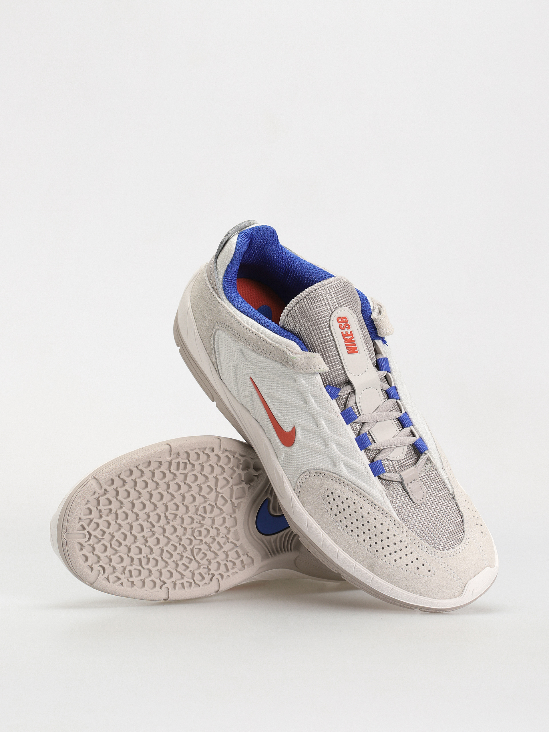 Pantofi Nike SB Vertebrae (summit white/cosmic clay platinum tint)