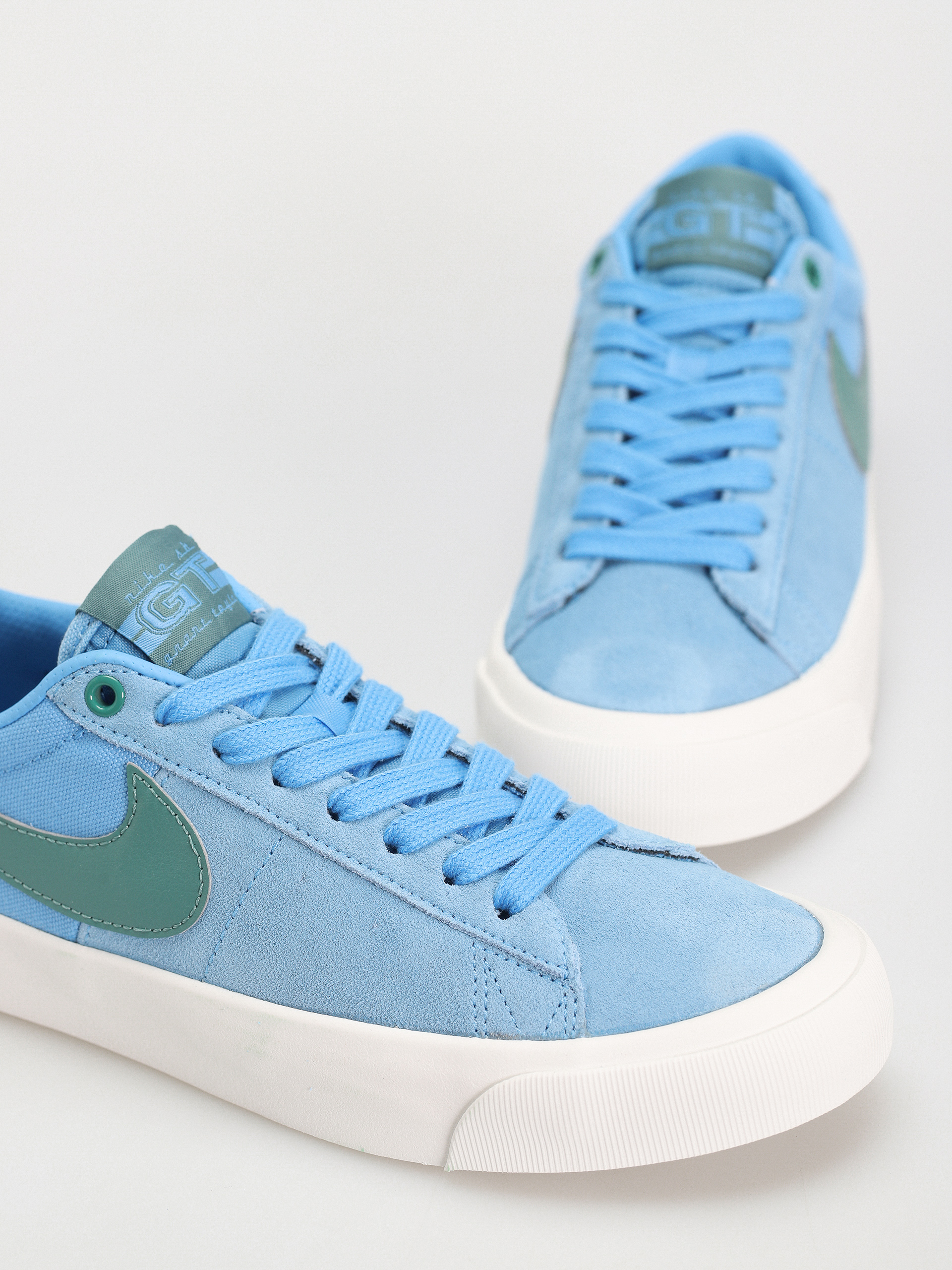Pantofi Nike SB Zoom Blazer Low Pro Gt (university blue/bicoastal)
