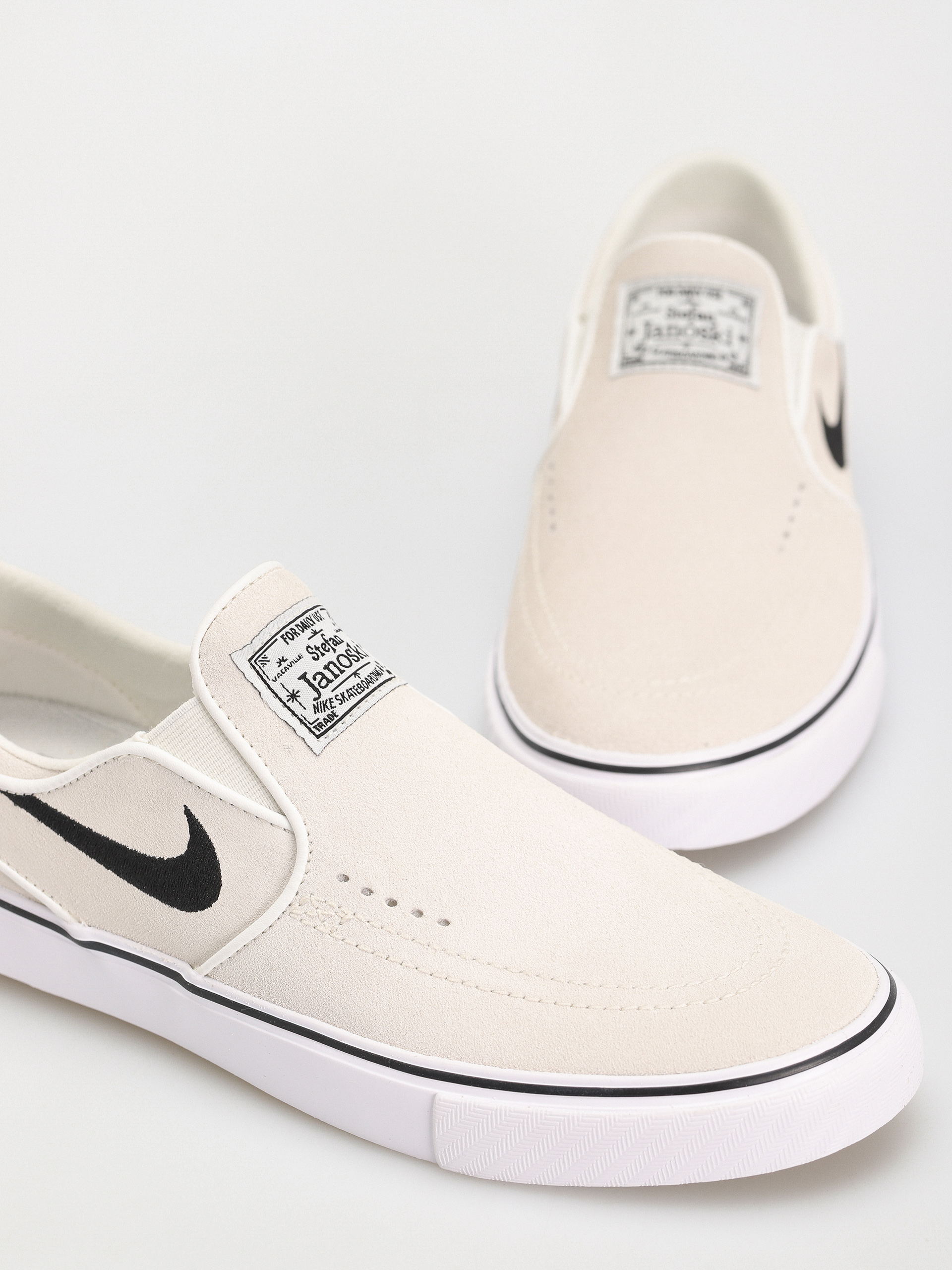 Pantofi Nike SB Janoski+ Slip (summit white/black summit white white)