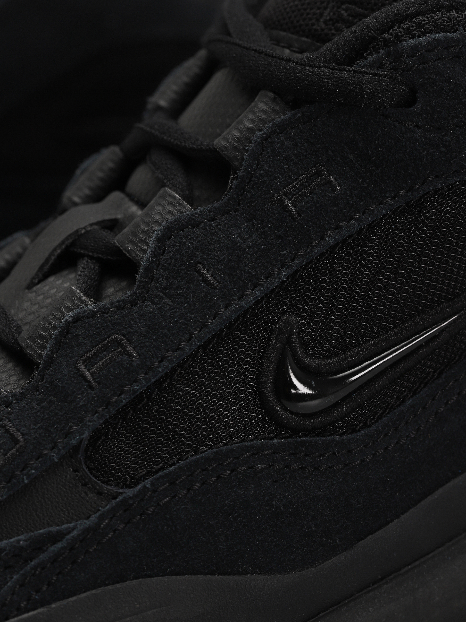 Pantofi Nike SB Air Max Ishod (black/black anthracite black)