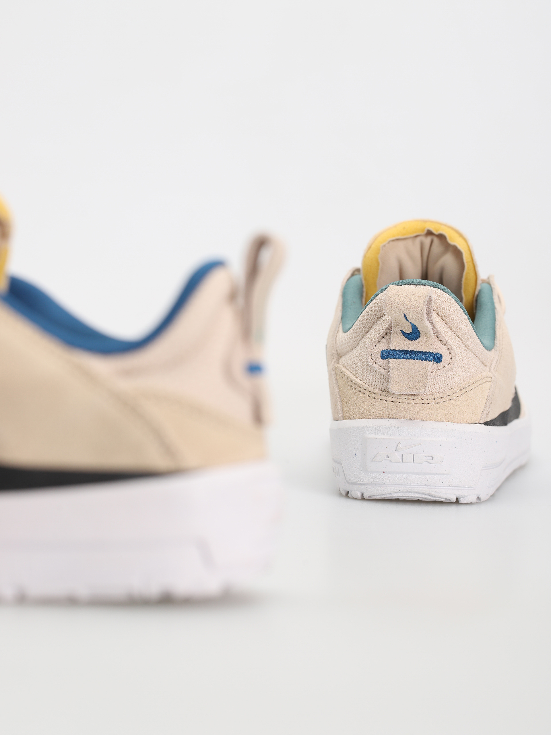 Pantofi Nike SB Day One JR (sanddrift/black court blue bicoastal)