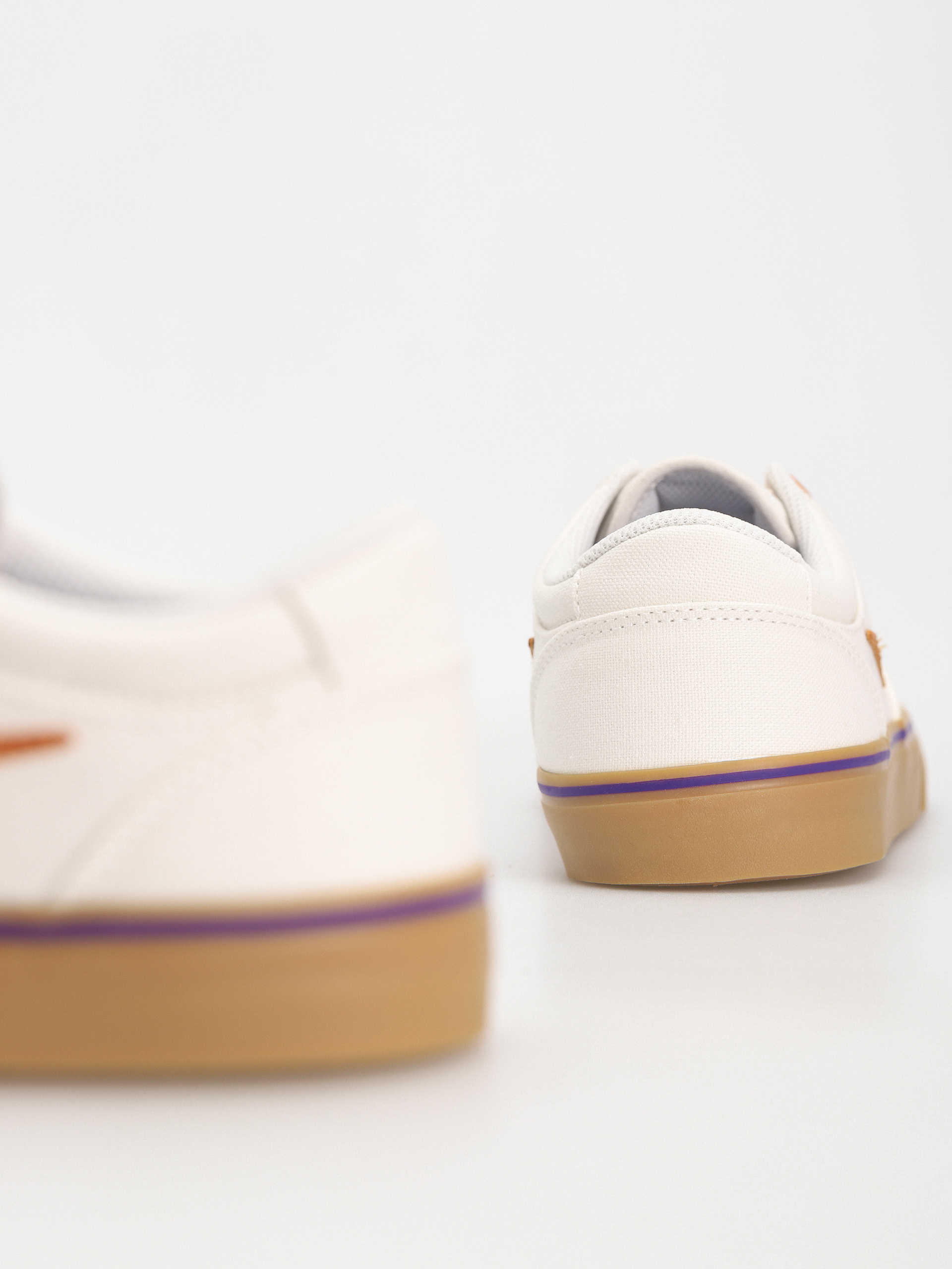 Pantofi Nike SB Chron 2 Canvas (summit white/monarch summit white)