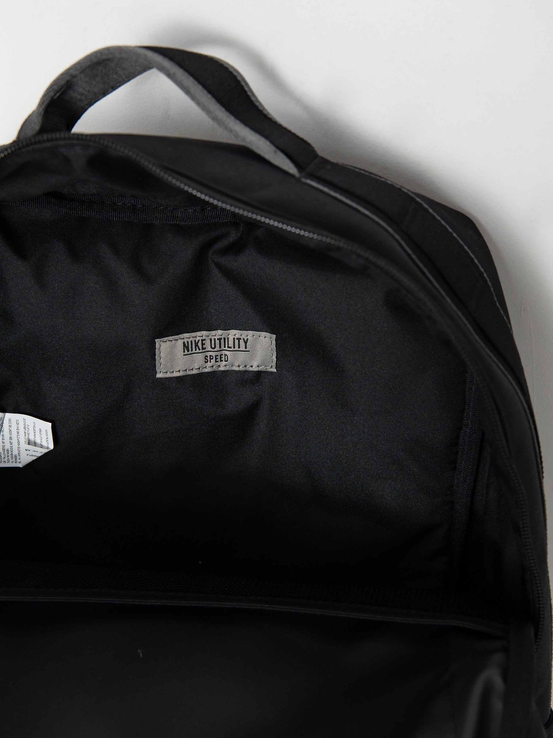 Rucsac Nike SB Utility Speed (black/black/enigma stone)