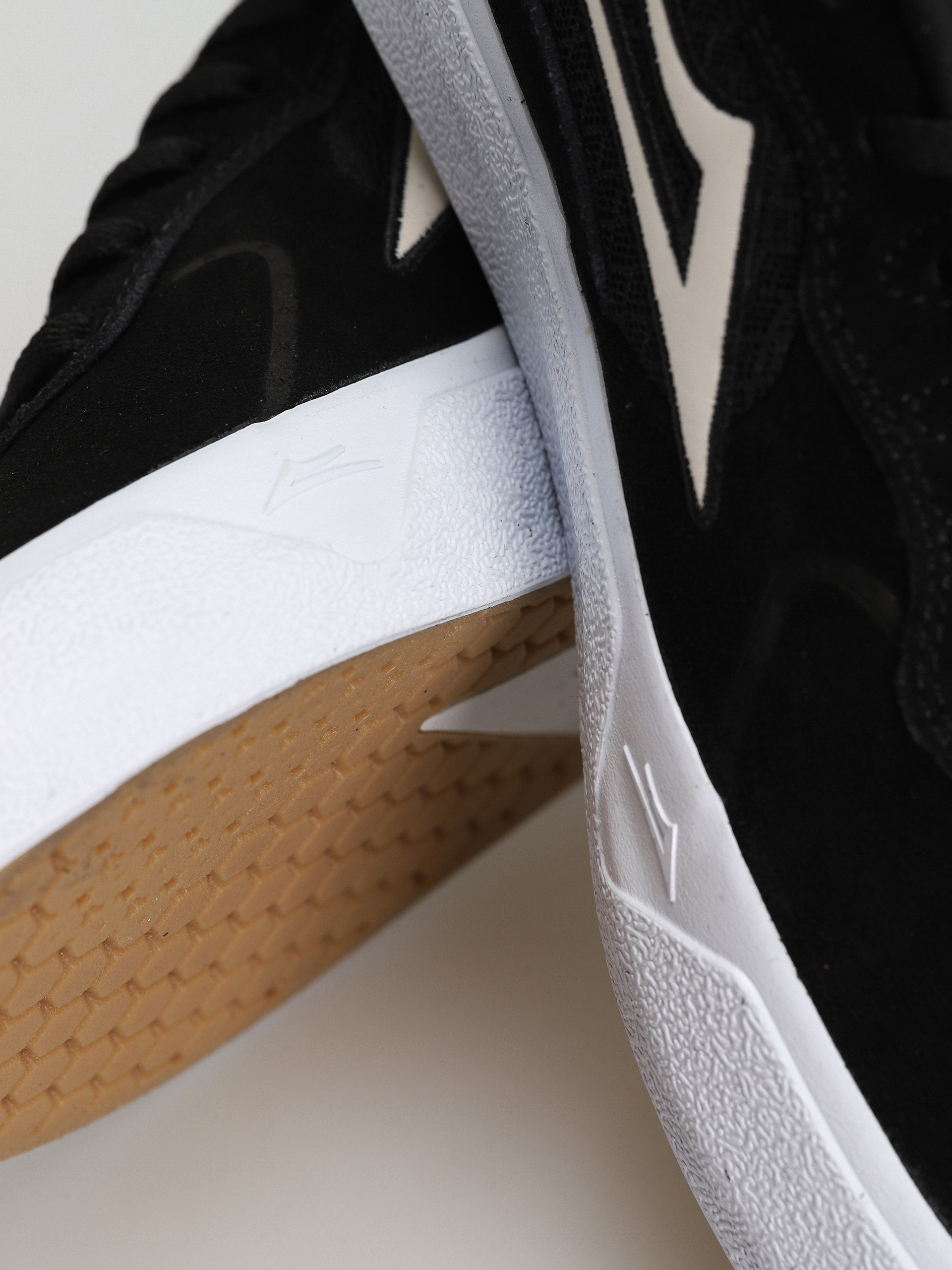 Pantofi Lakai Essex (black suede)