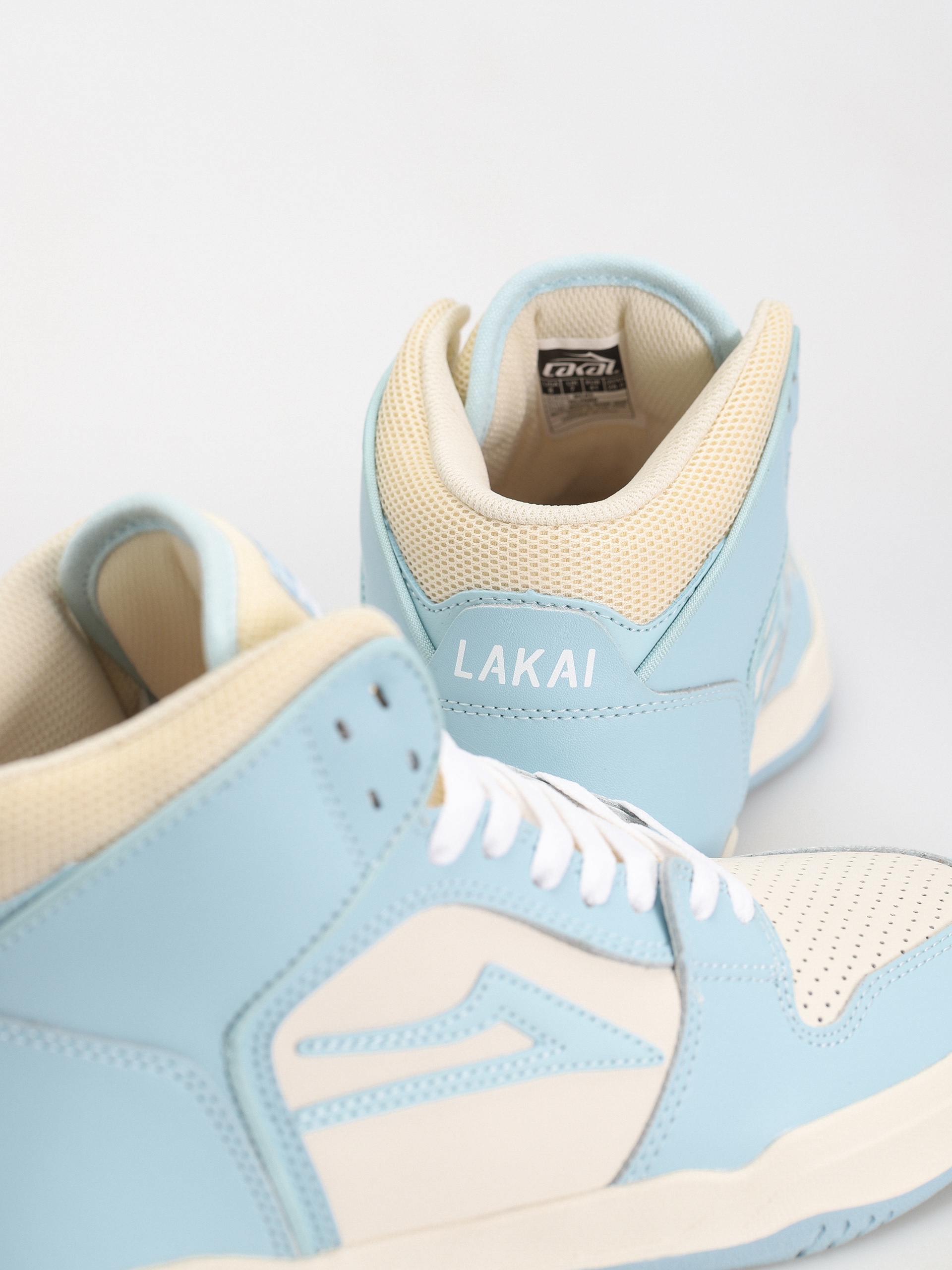 Pantofi Lakai Telford (light blue cream)