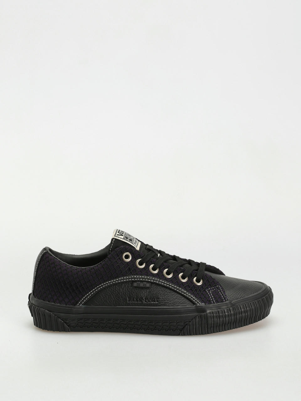 Pantofi Vans X Pass Port Skate Lampin (pass-port black/purple)