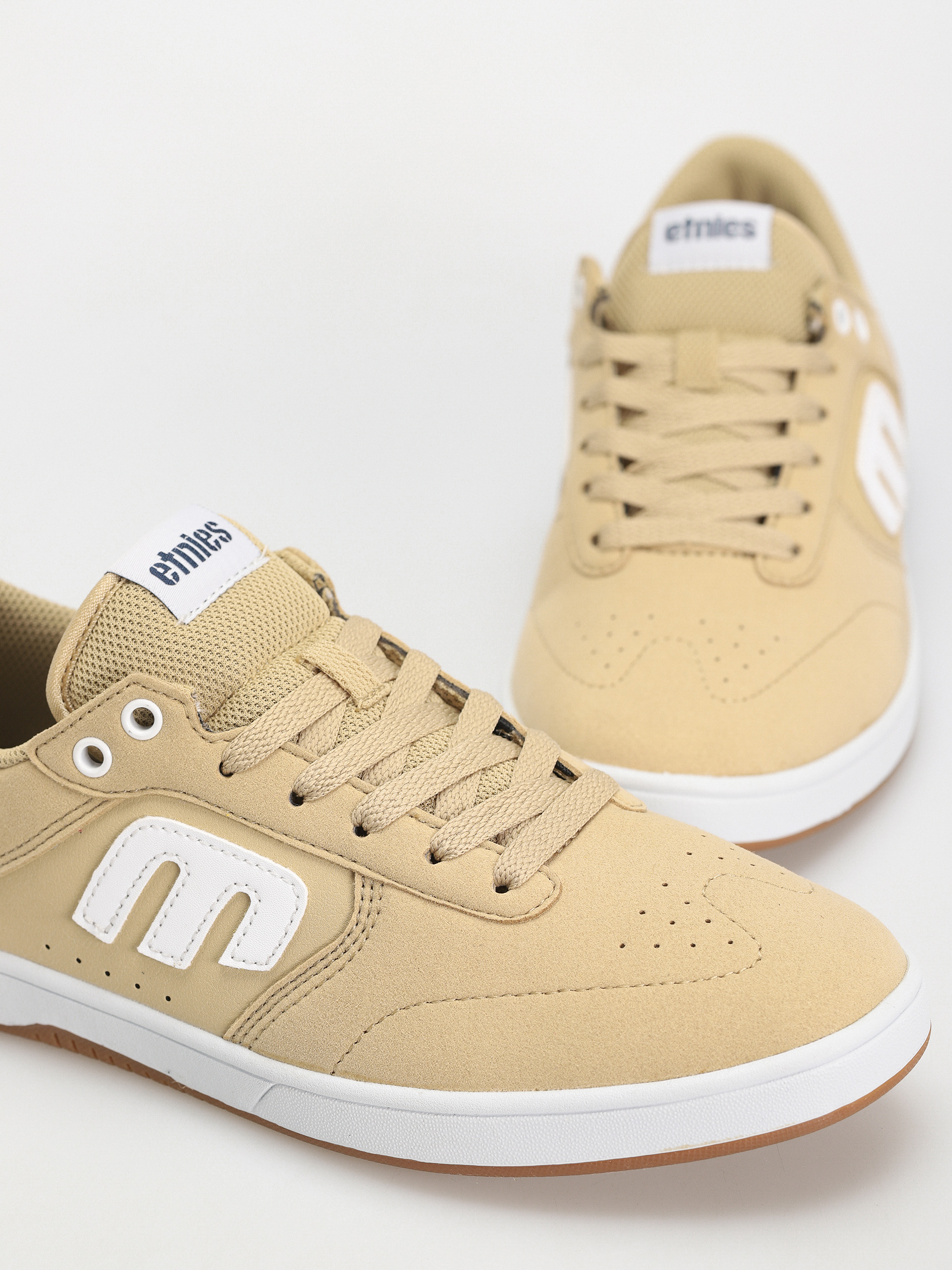 Pantofi Etnies Windrow (tan/white/gum)