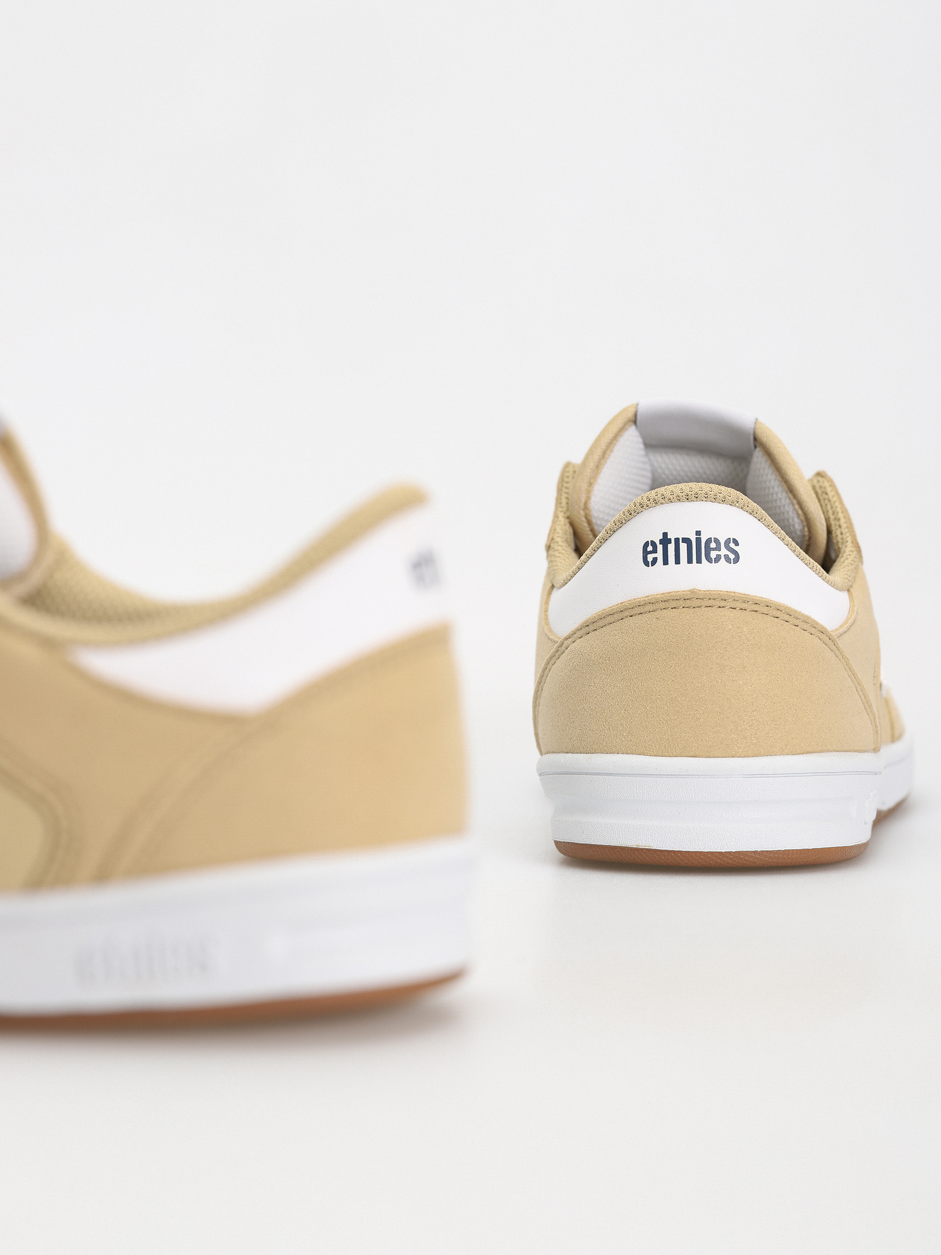 Pantofi Etnies Windrow (tan/white/gum)