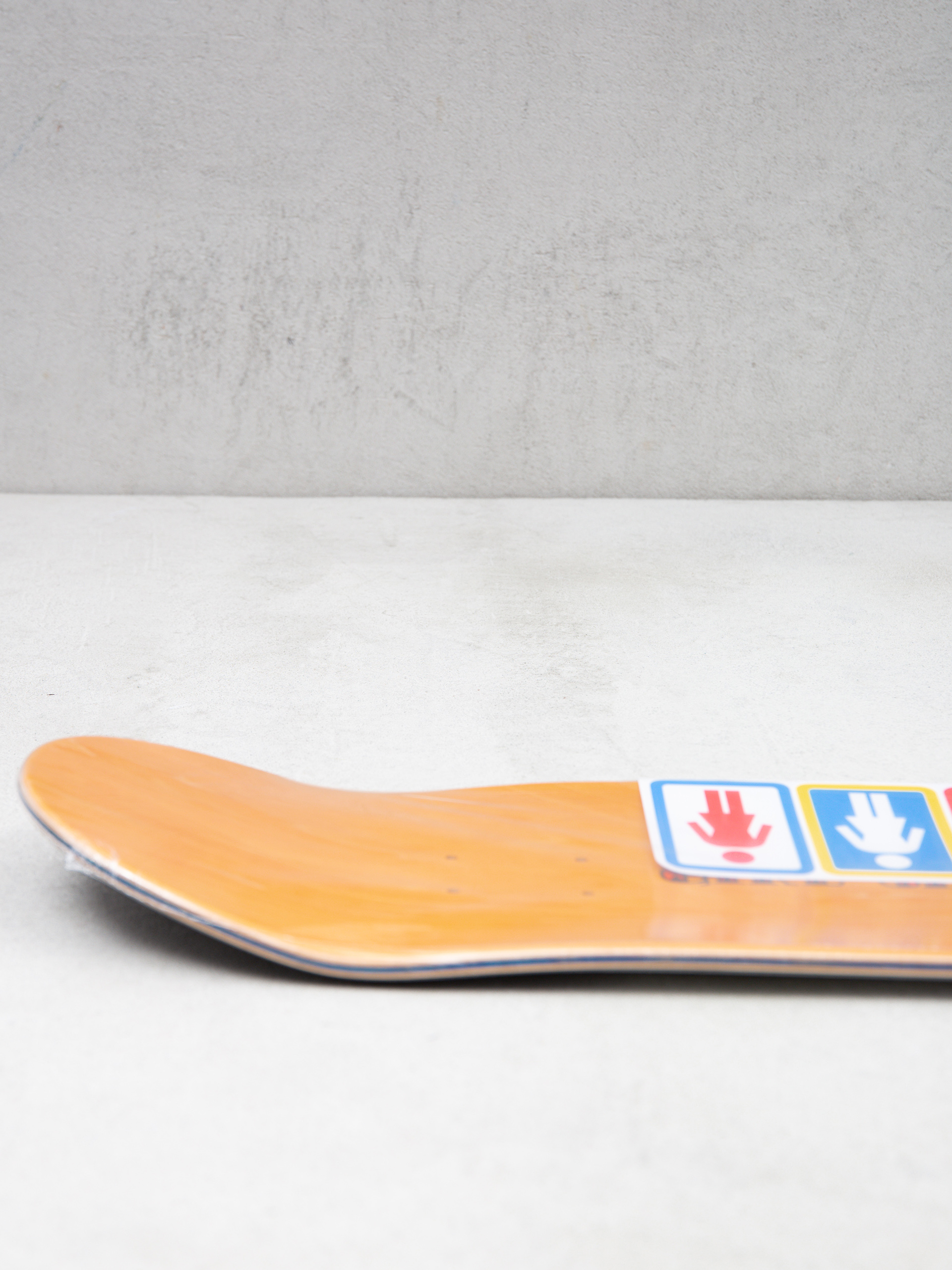 Placă Girl Skateboard Gass Mans Ruin (white/black/yellow)