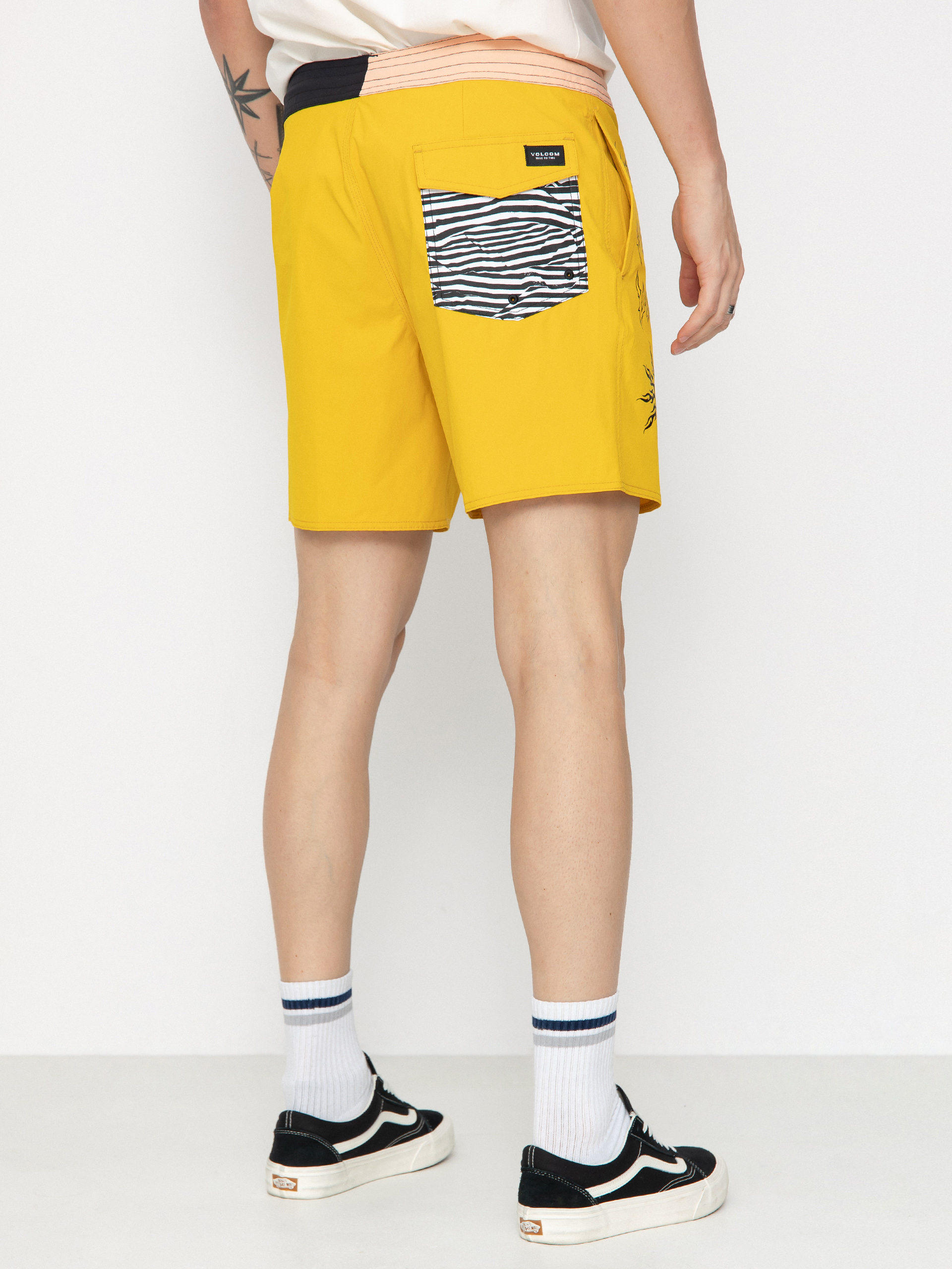 Șort pentru plajă Volcom About Time Liberators 17 (lemon)