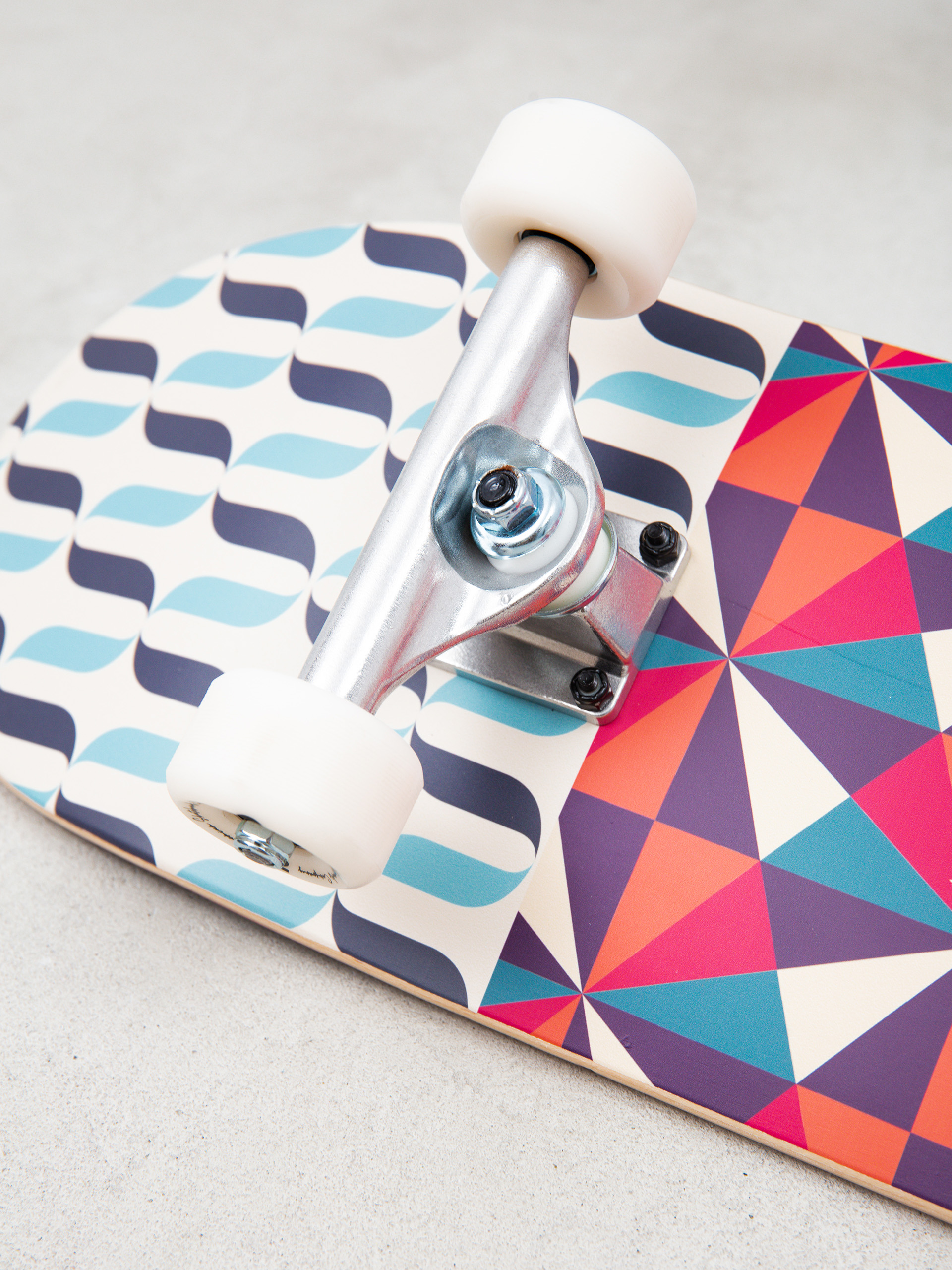 Skateboard Jart Ikat (teal/brown/red)