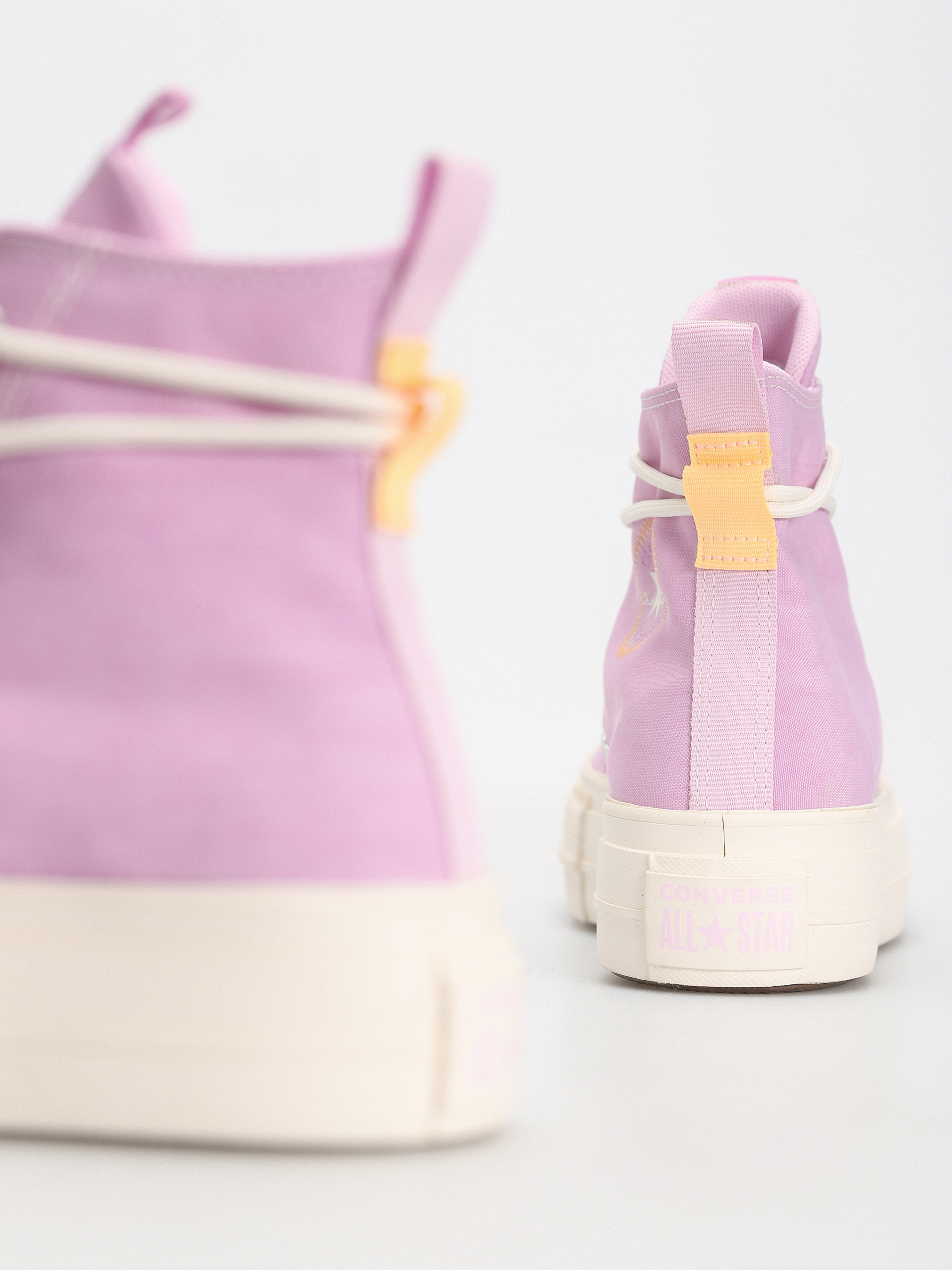 Teniși Converse Chuck Taylor All Star Lift Hi Wmn (purple)