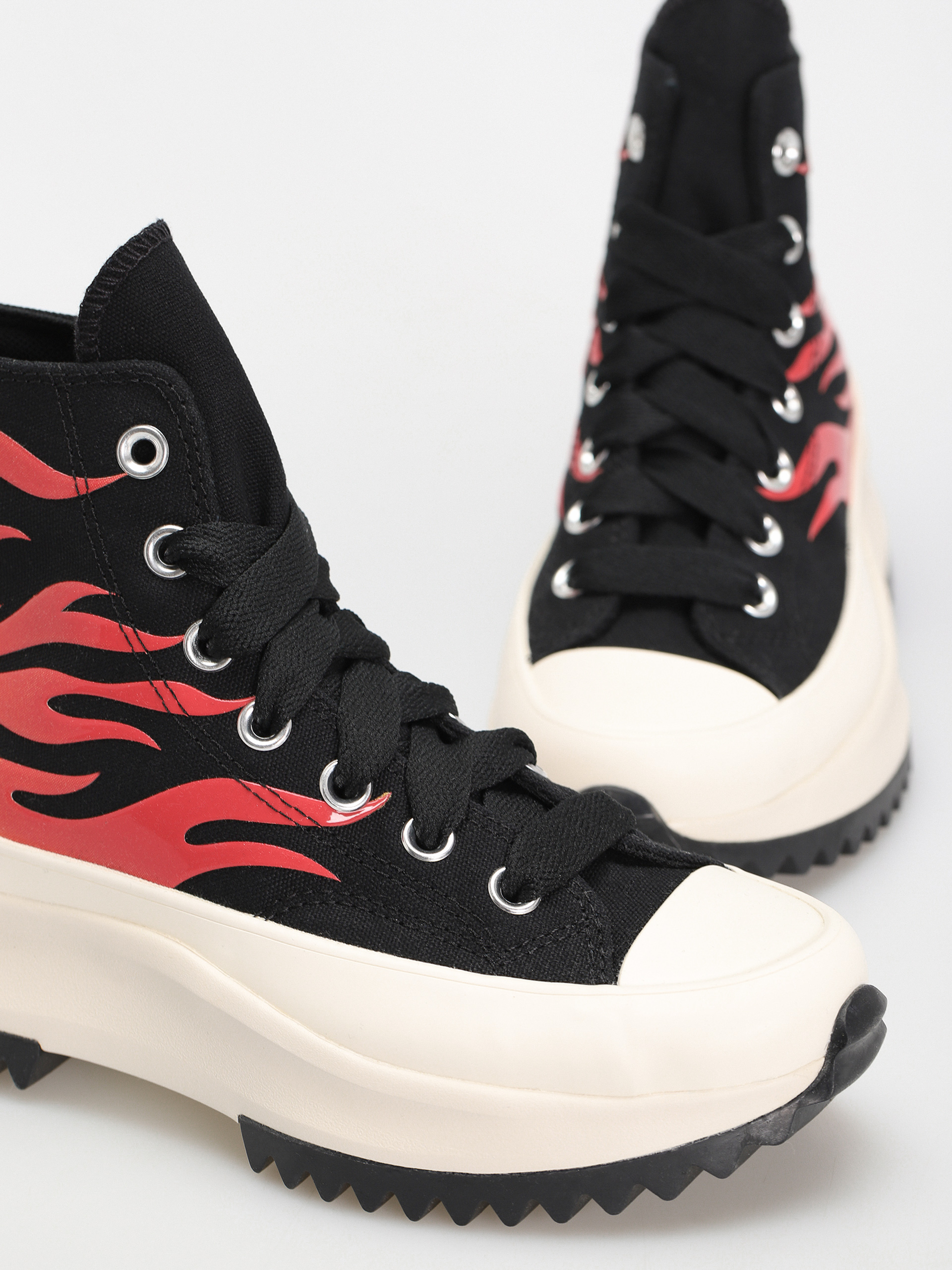 Pantofi Converse Run Star Hike Hi (flames/black)